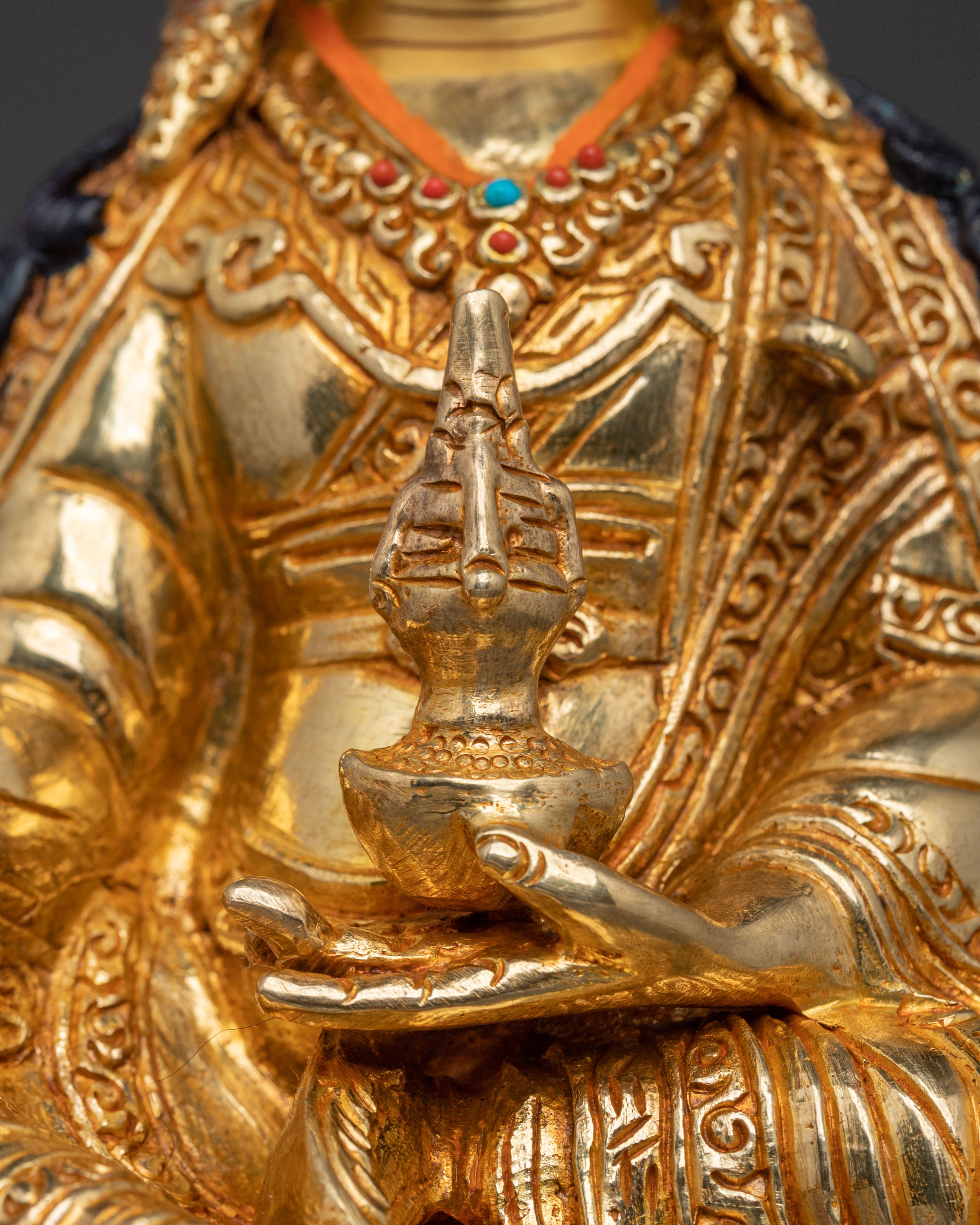 Guru Rinpoche Statue: Enlightened Master