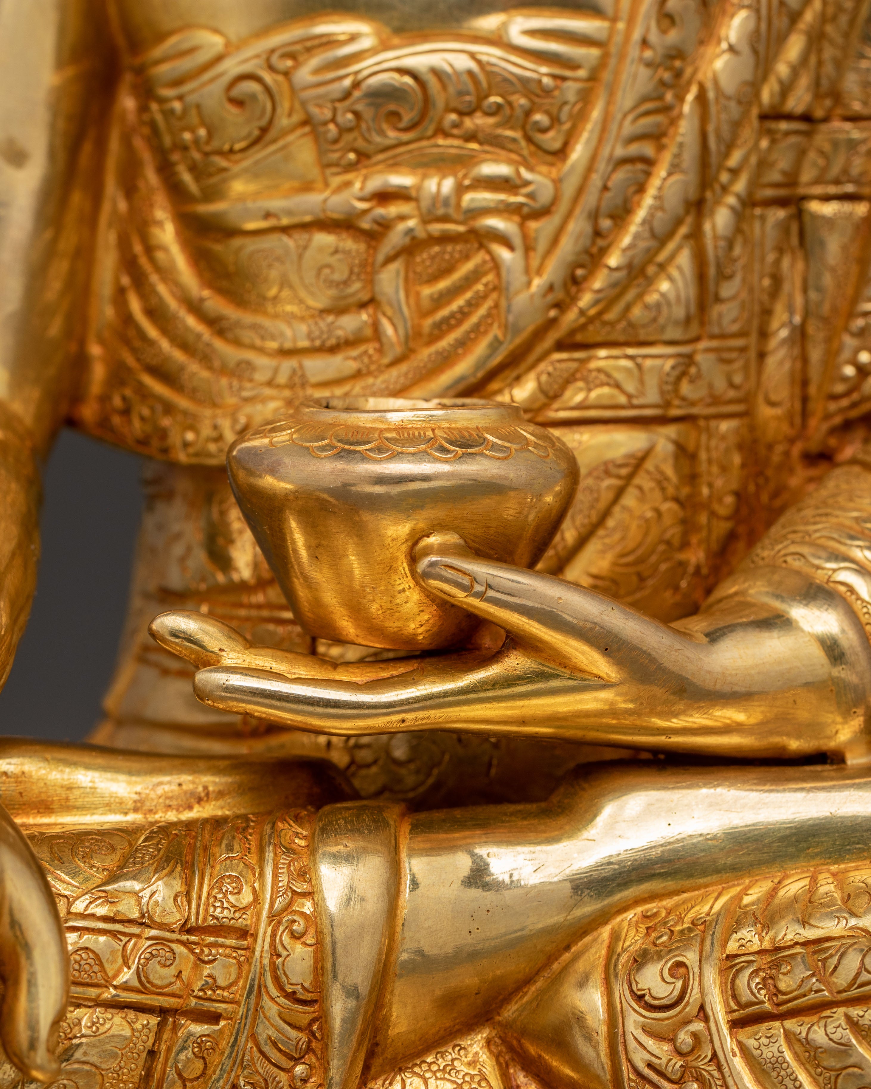 Shakyamuni Buddha Statue of Buddhist Dharma | Historical Buddha