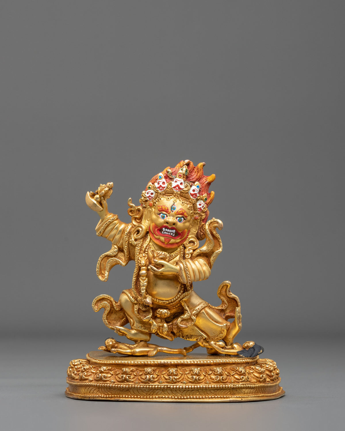 Mahakala Bernakchen Statue | Black-Cloaked Protector