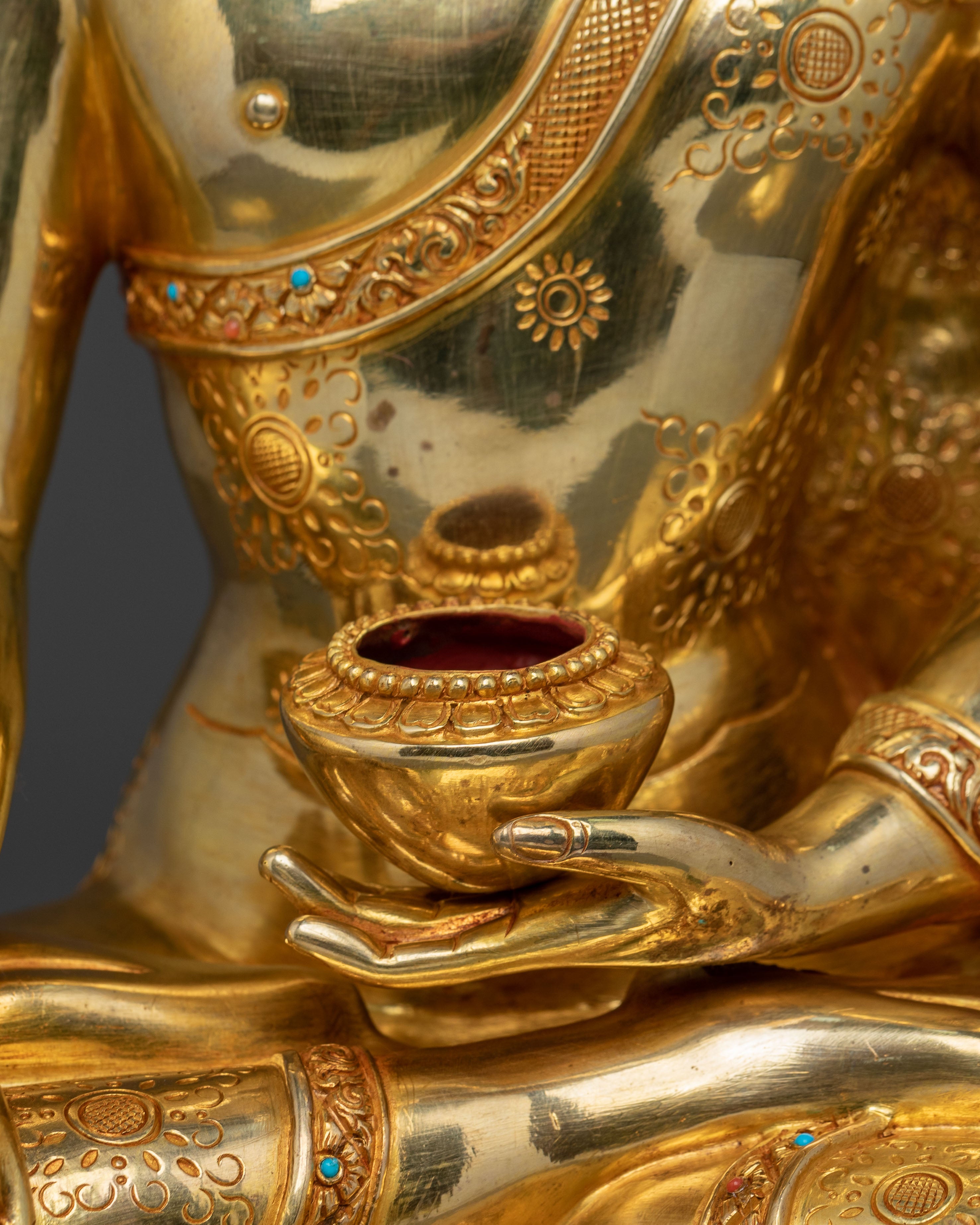 Statue of Shakyamuni Buddha | Dharma Teaching