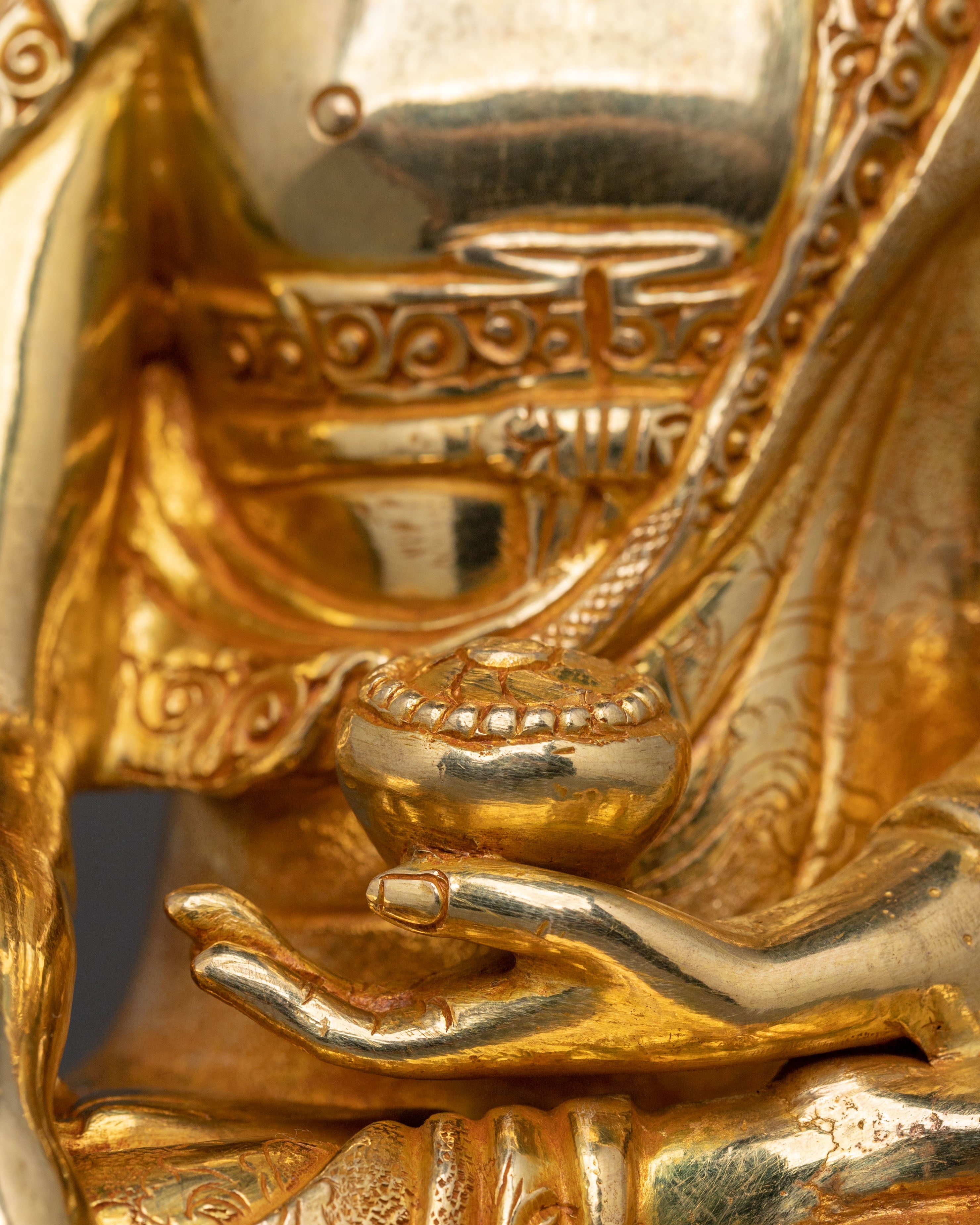 Handcrafted Statue of Shakyamuni Buddha | Spiritual Figurine