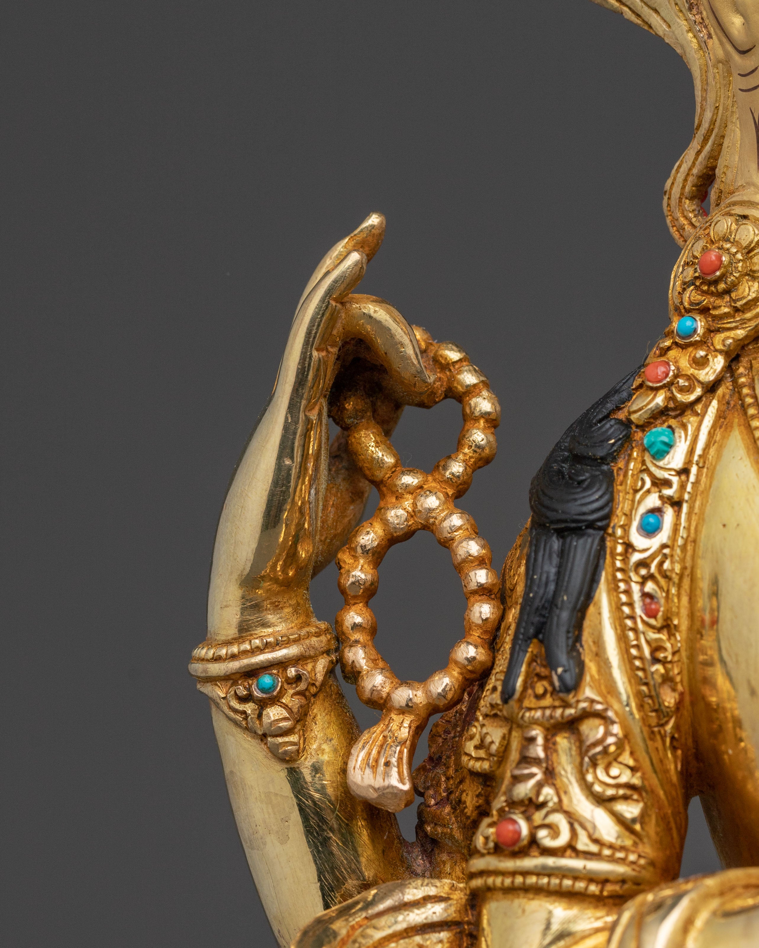 24K Gold Gilded Copper Chenrezig Statue | Patan Artistry