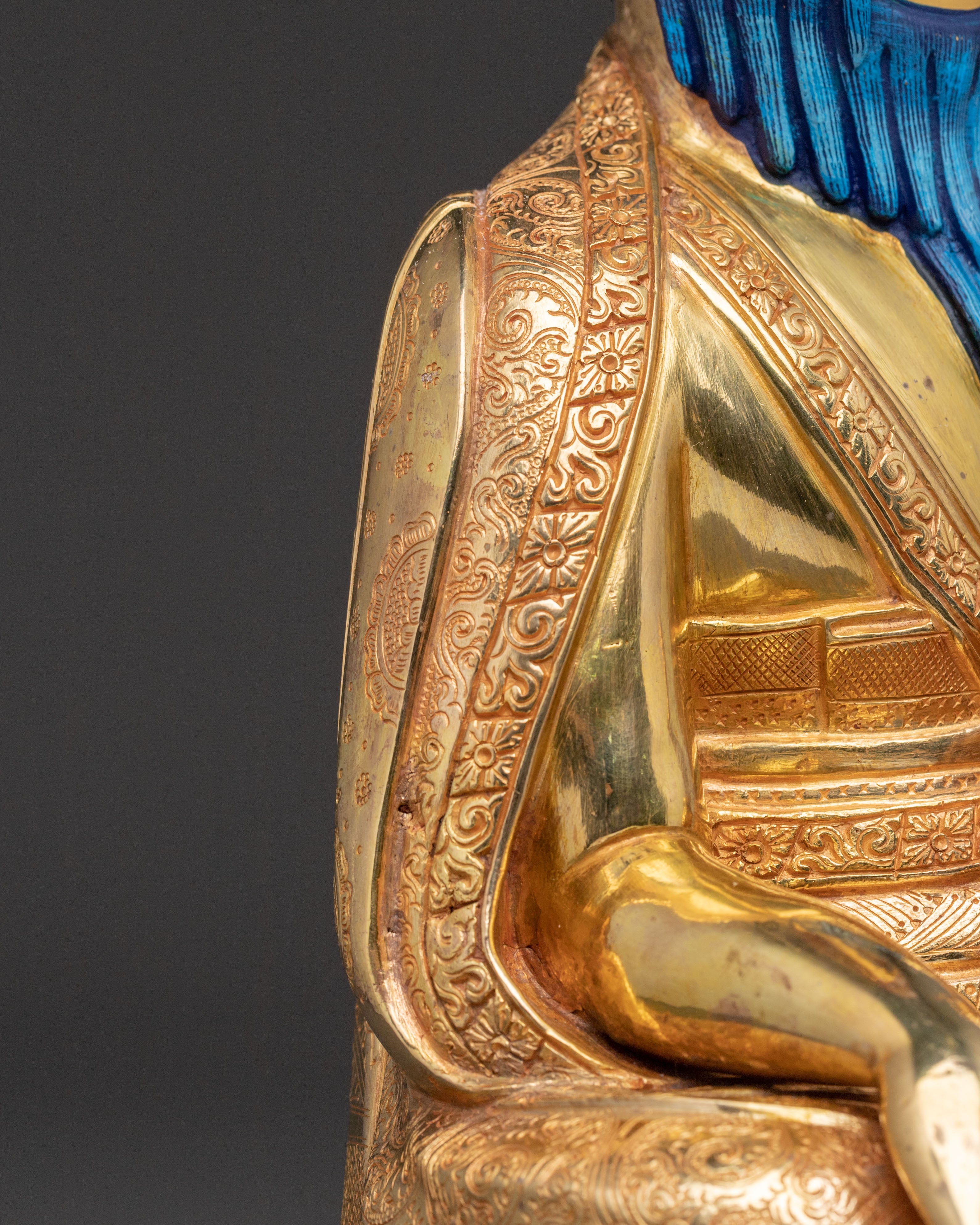 Guru Shapdum 24K Gold Gilded Statue: Divine Radiance