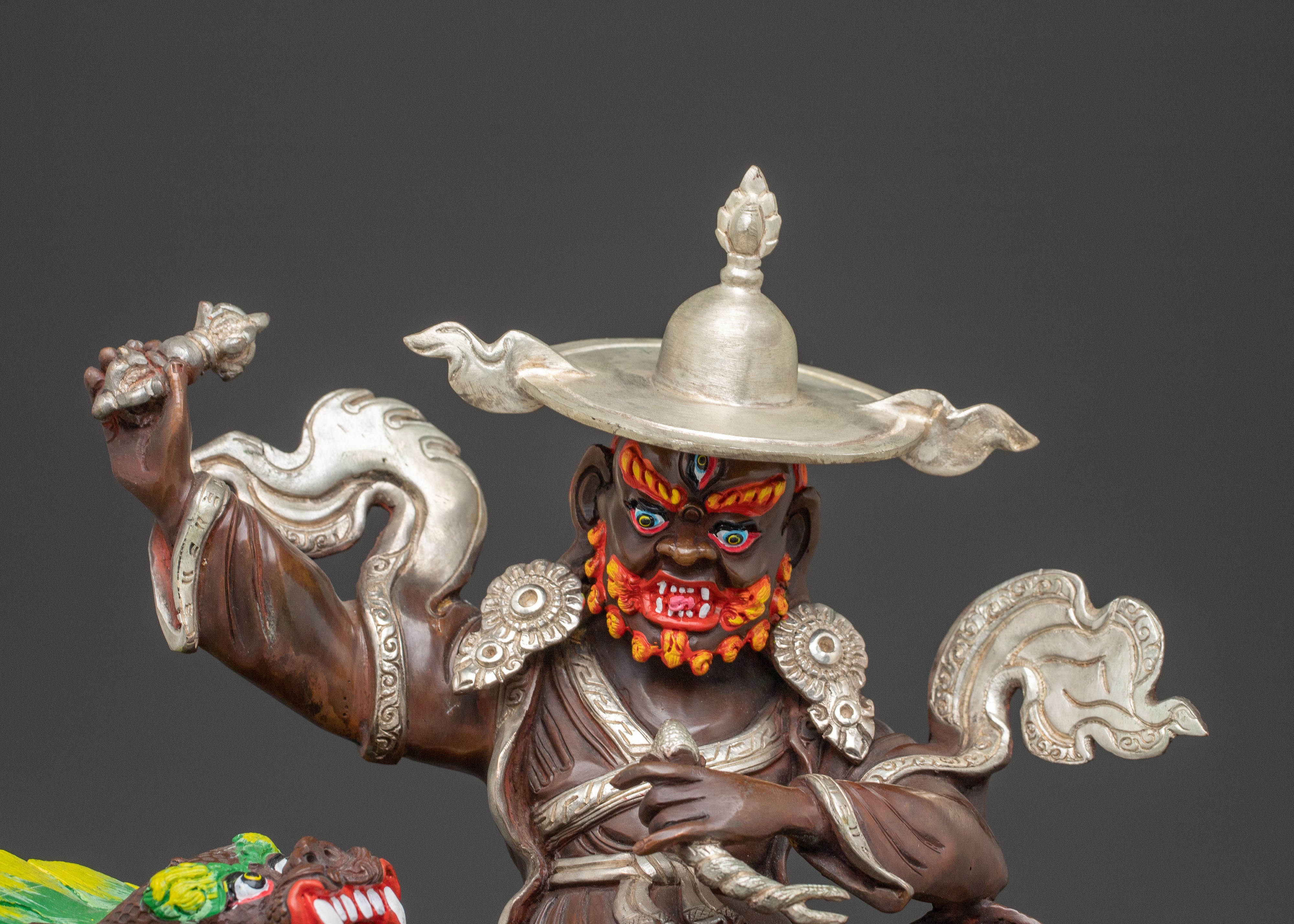 Droje Legpa: Gilded Protector Statue