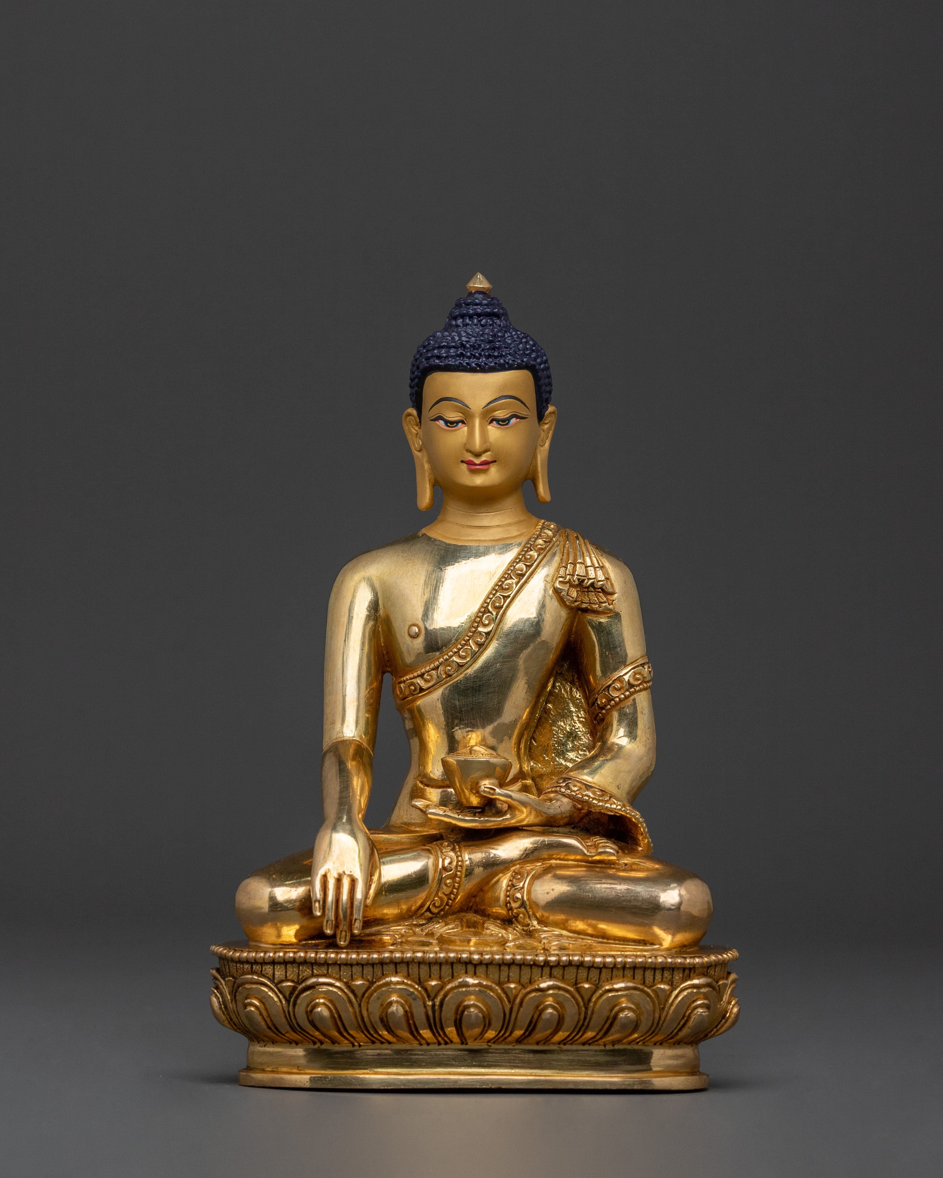 Shakyamuni Buddha Statue