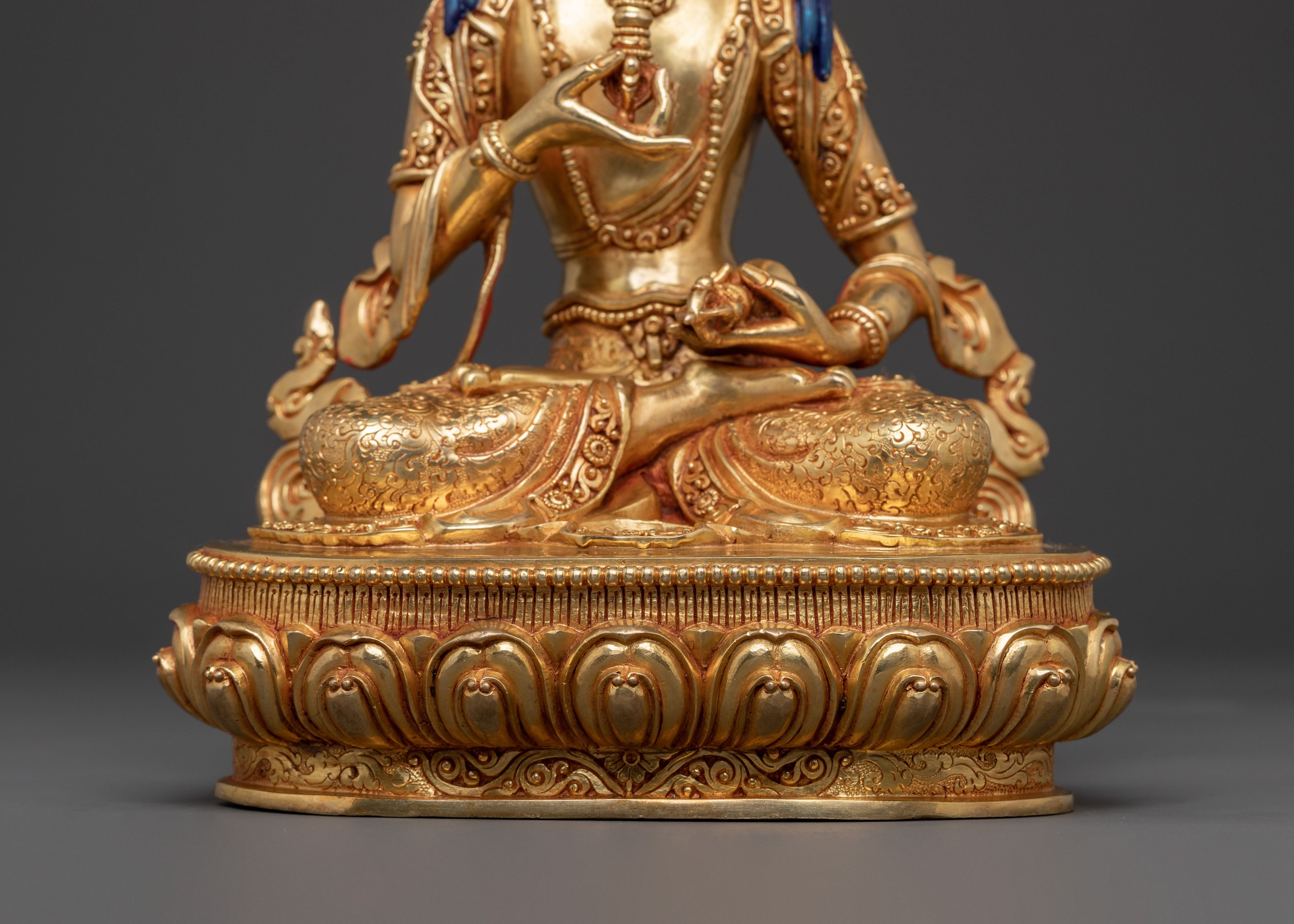 Spiritual Statue of Vajrasattva | The Vajra Holder