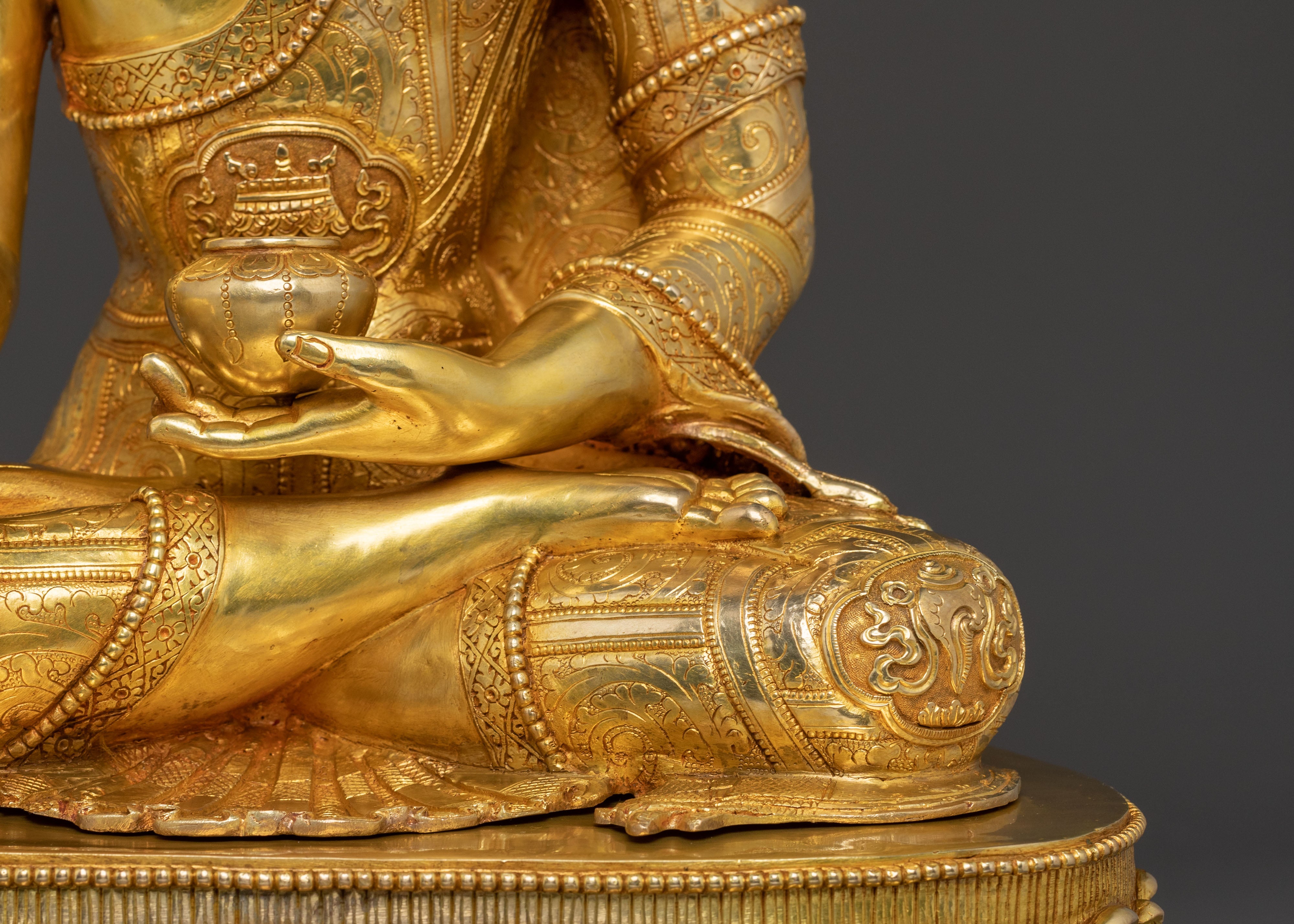 Siddhartha Gautama Buddha Figure | Meditational Decor