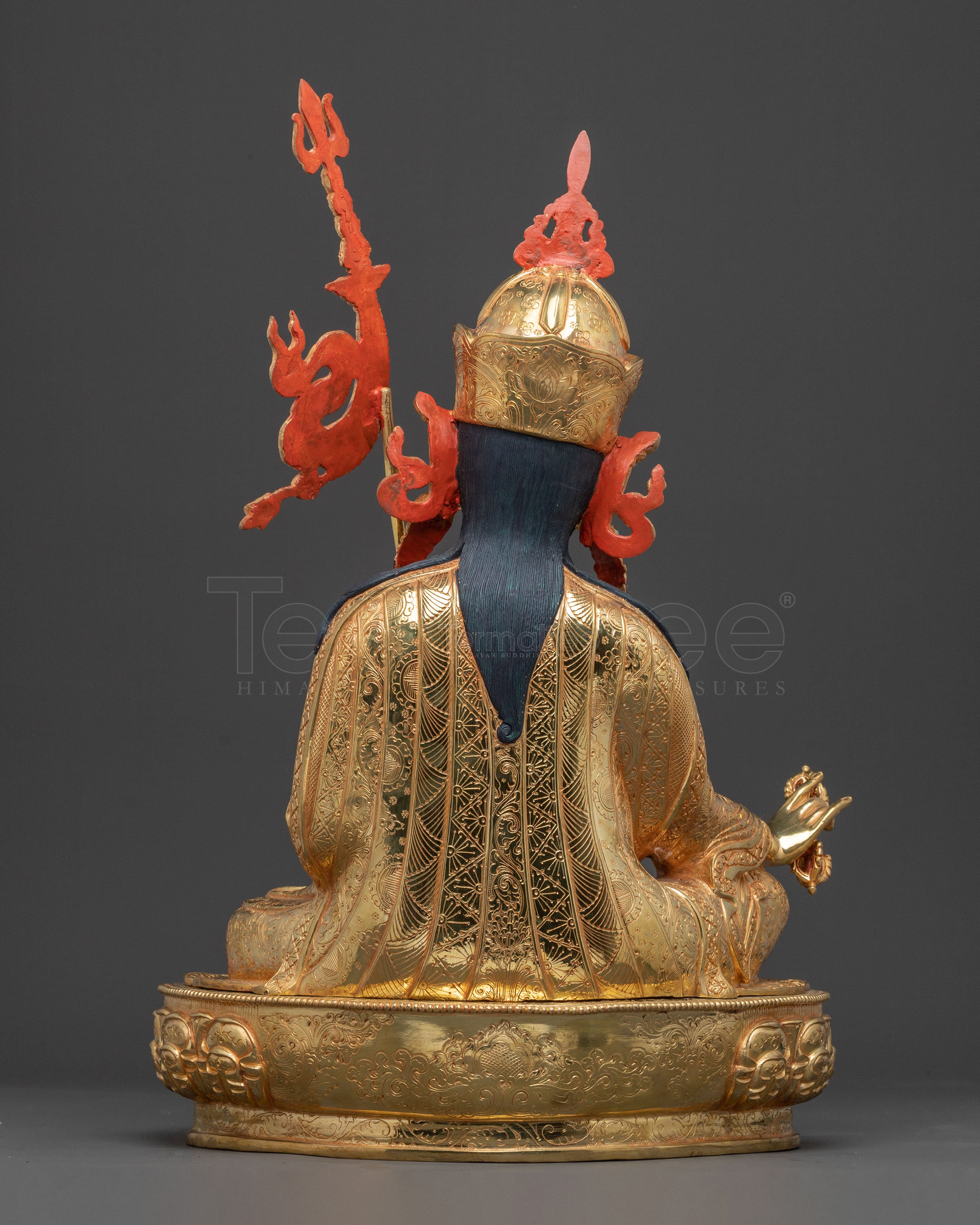 Guru Rinpoche Tibetan Master Statue – Radiant 24K Gold Gilded