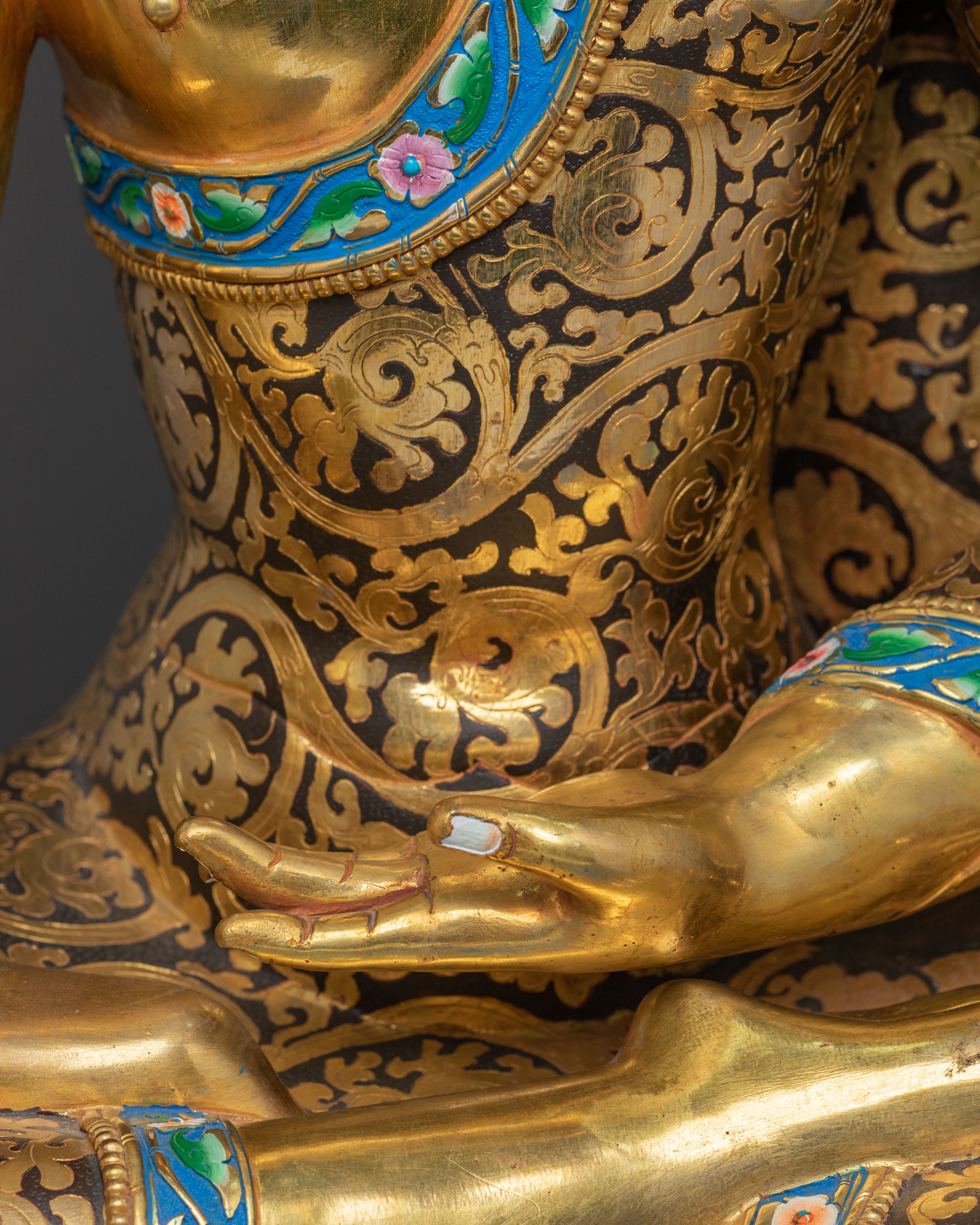 Shakyamuni Buddha Sculpture | Awakened Sage