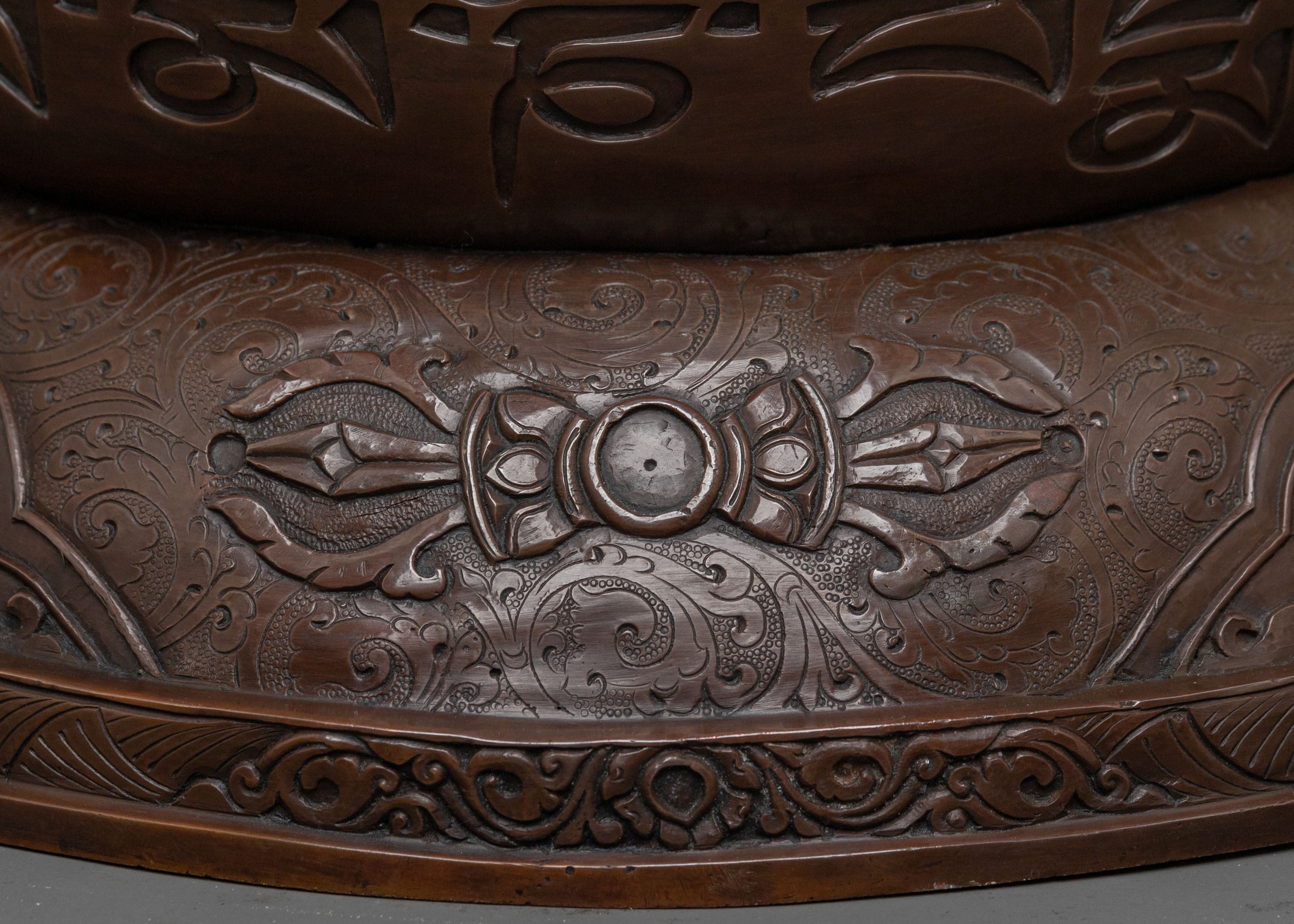 Guru Rinpoche Statue | Symbol of Wisdom