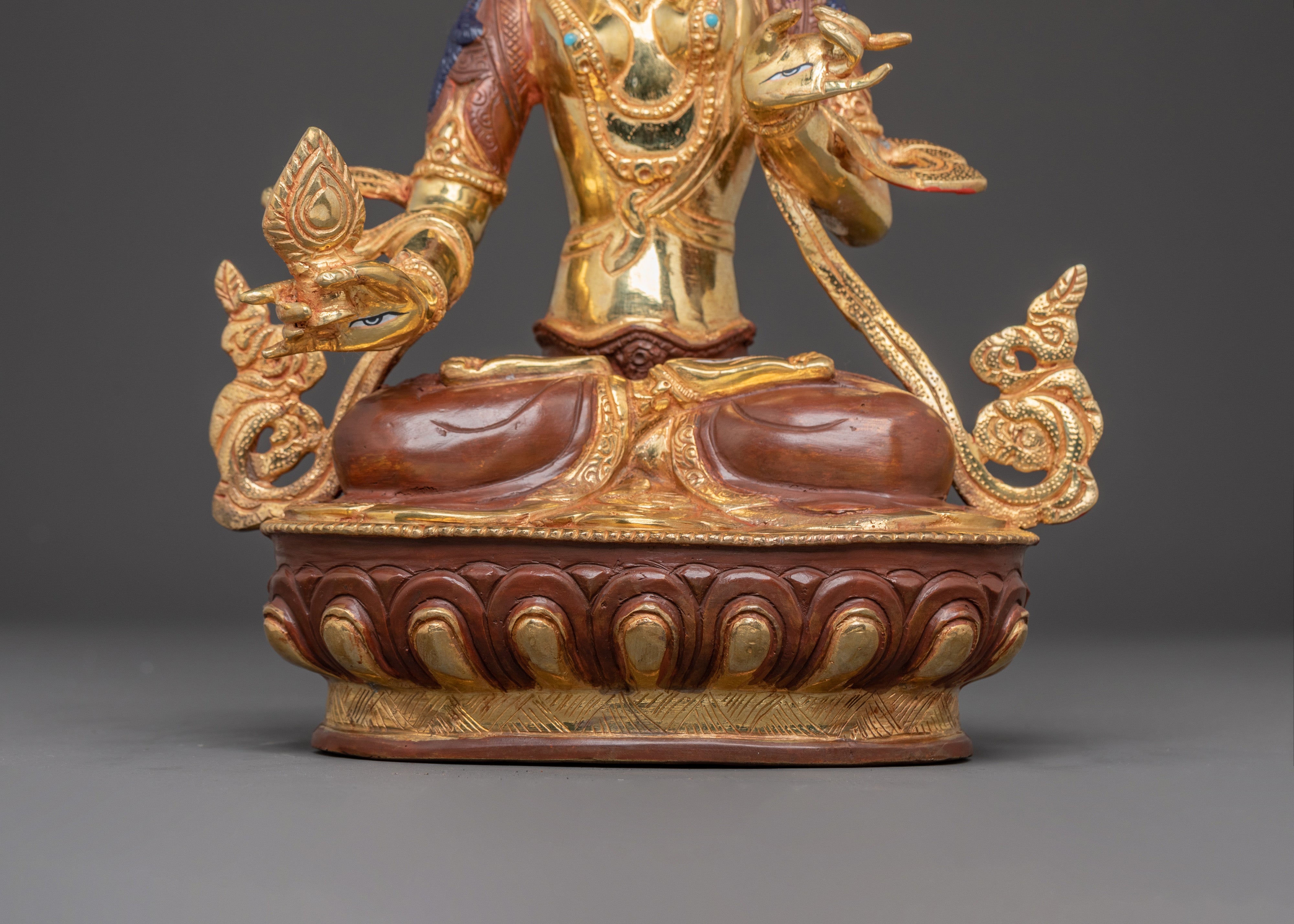 Bodhisattva Dukar Golden Statue | Sitatapatra - Protector of the Dharma