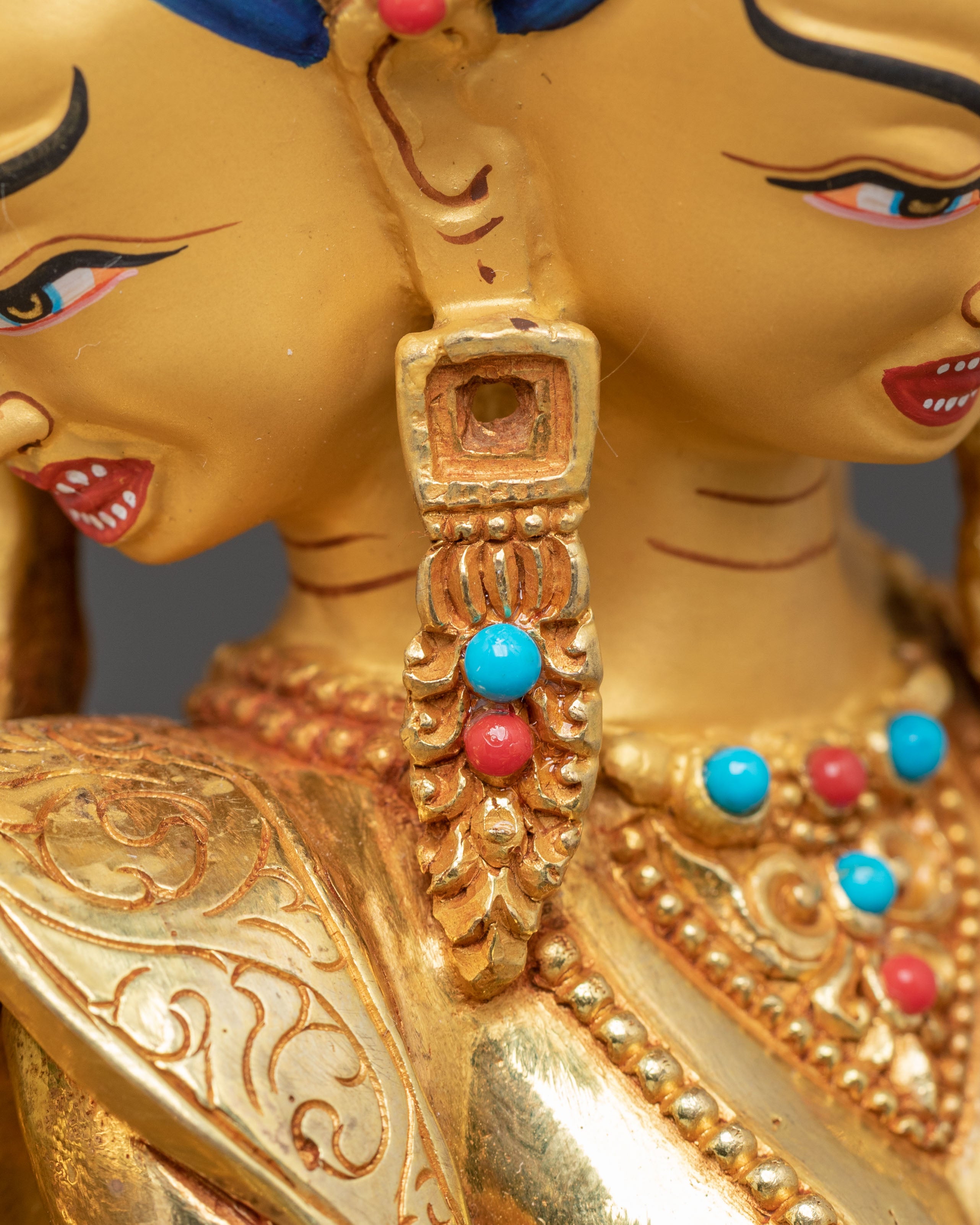 Handmade 1000-Armed Dukar Statue | Deity of Compassion