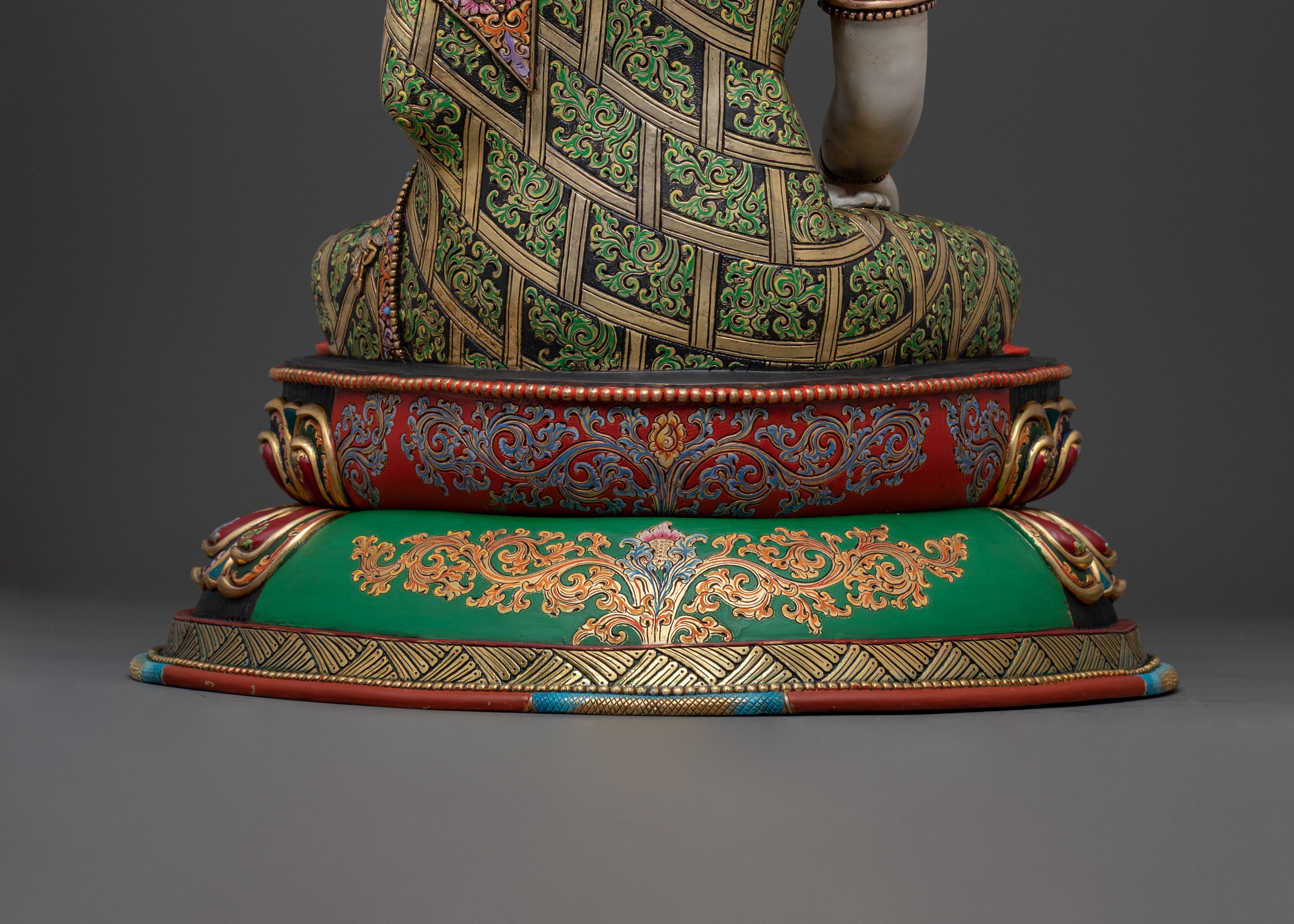 Crown Shakyamuni Buddha Royal Statue | Altar Decor