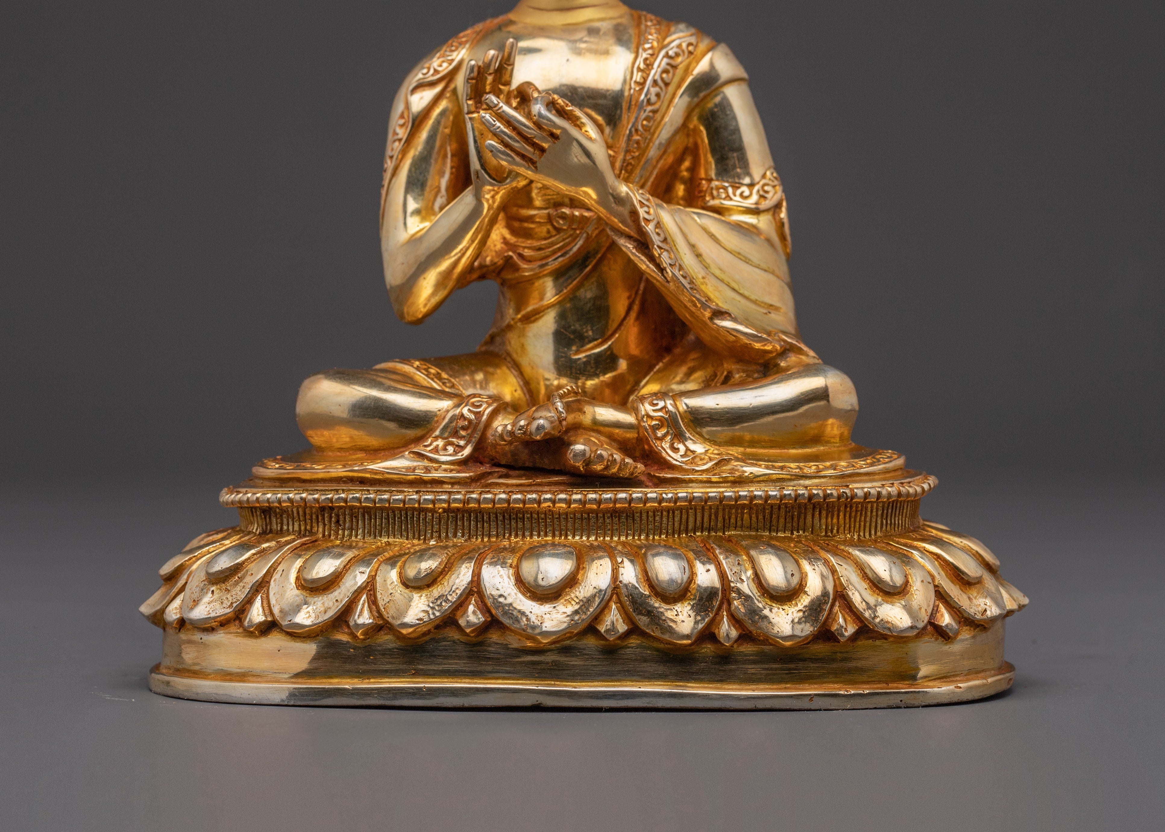 Buddhist Master Nagarjuna Copper Statue – Gilded Serenity