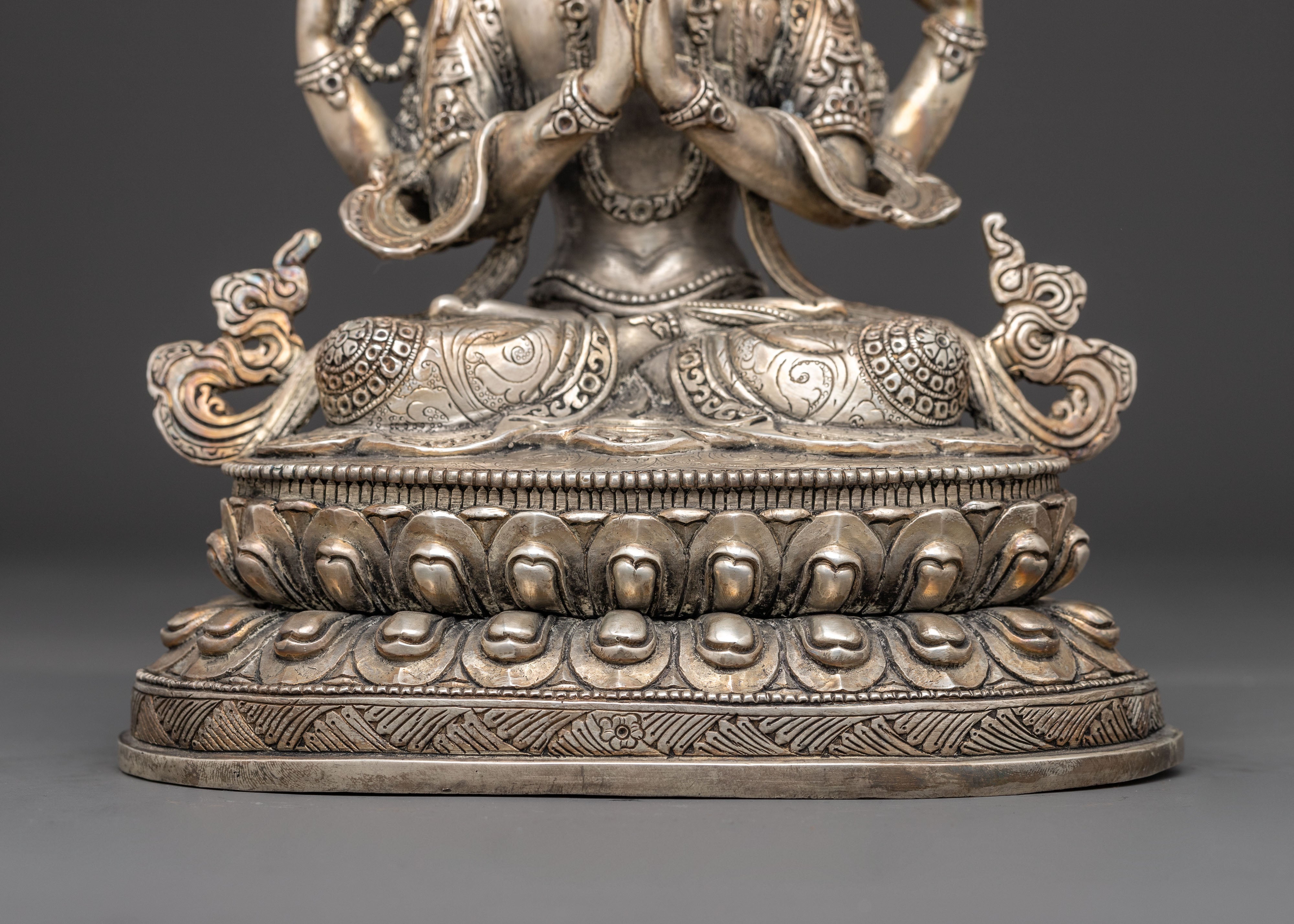 Himalayan Statue of Bodhisattva Chenrezig | Symbol of Compassion