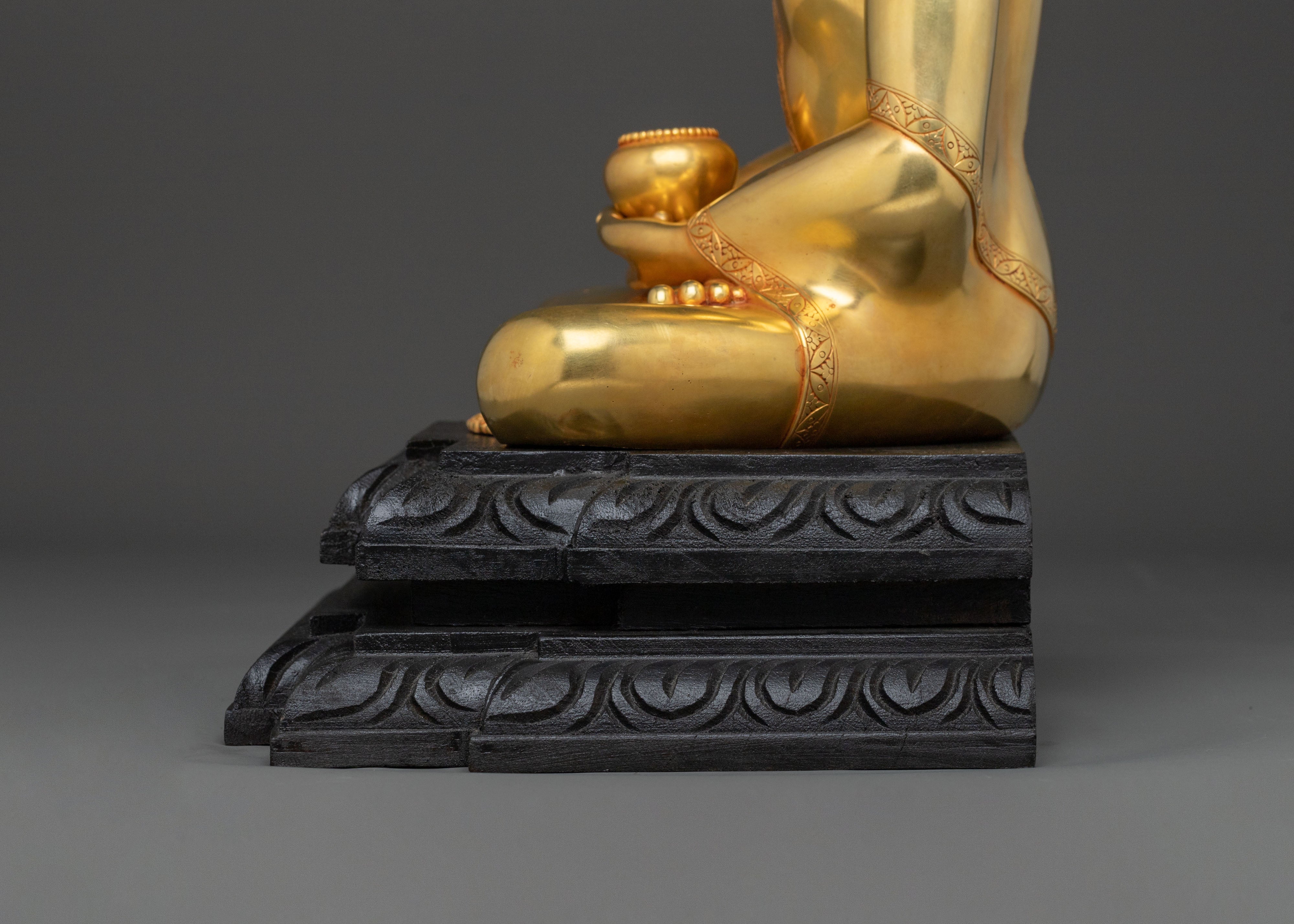 Handcrafted Amitabha Buddha Spiritual Statue for Decor