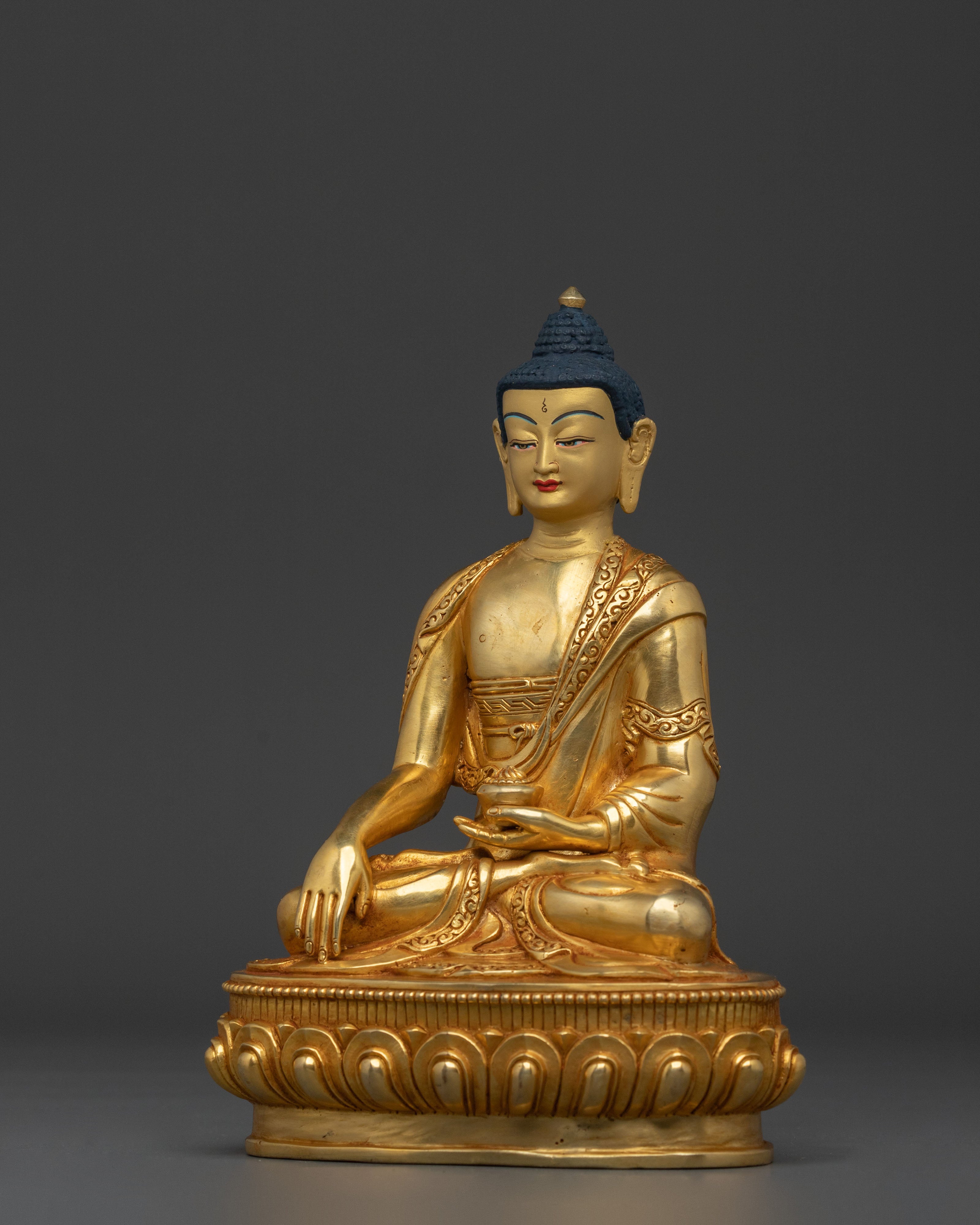 Shakyamuni Buddha Traditional Statue | Enlightened Figurine