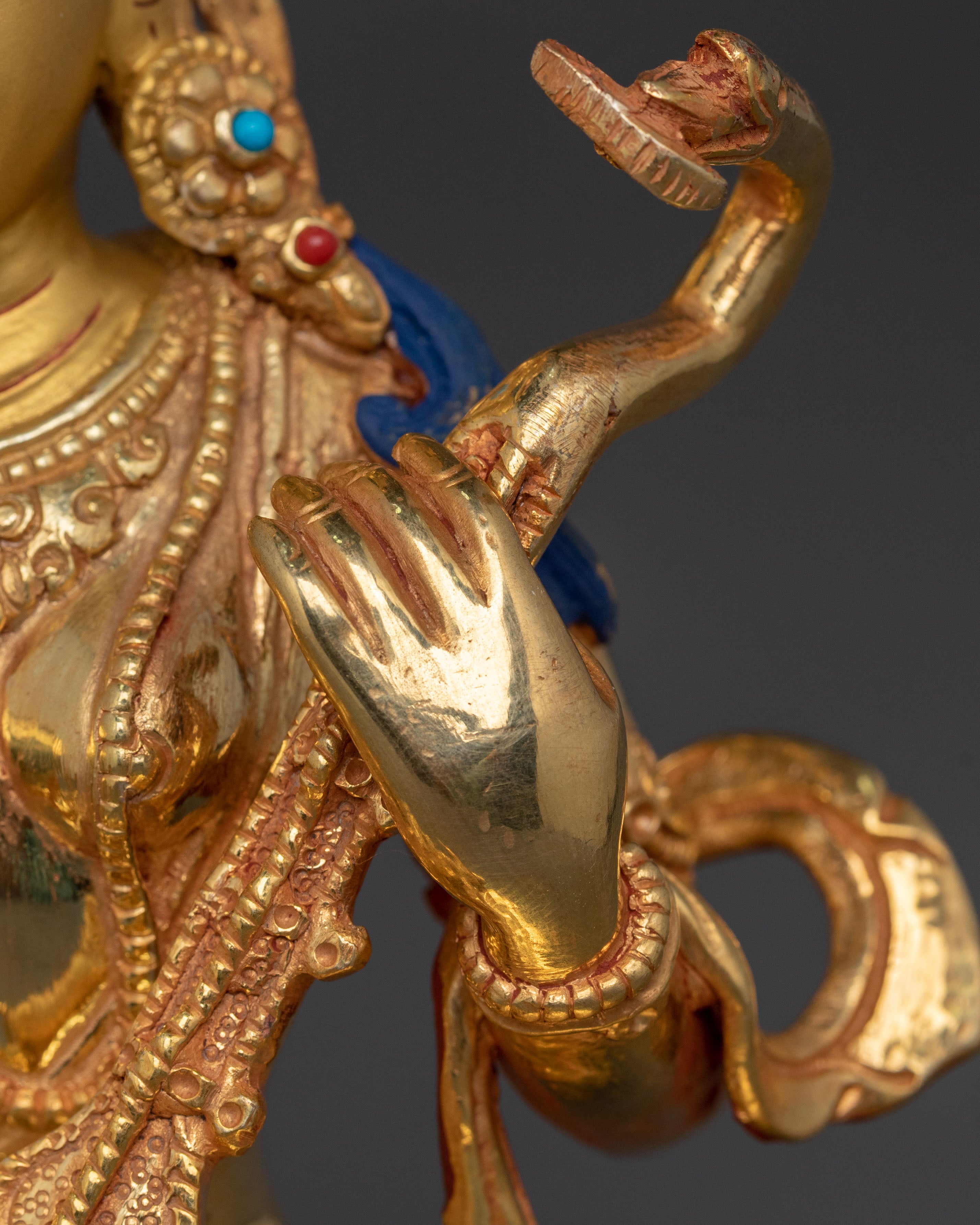 Goddess Saraswati Statue | Hindu Devi of Knowledge