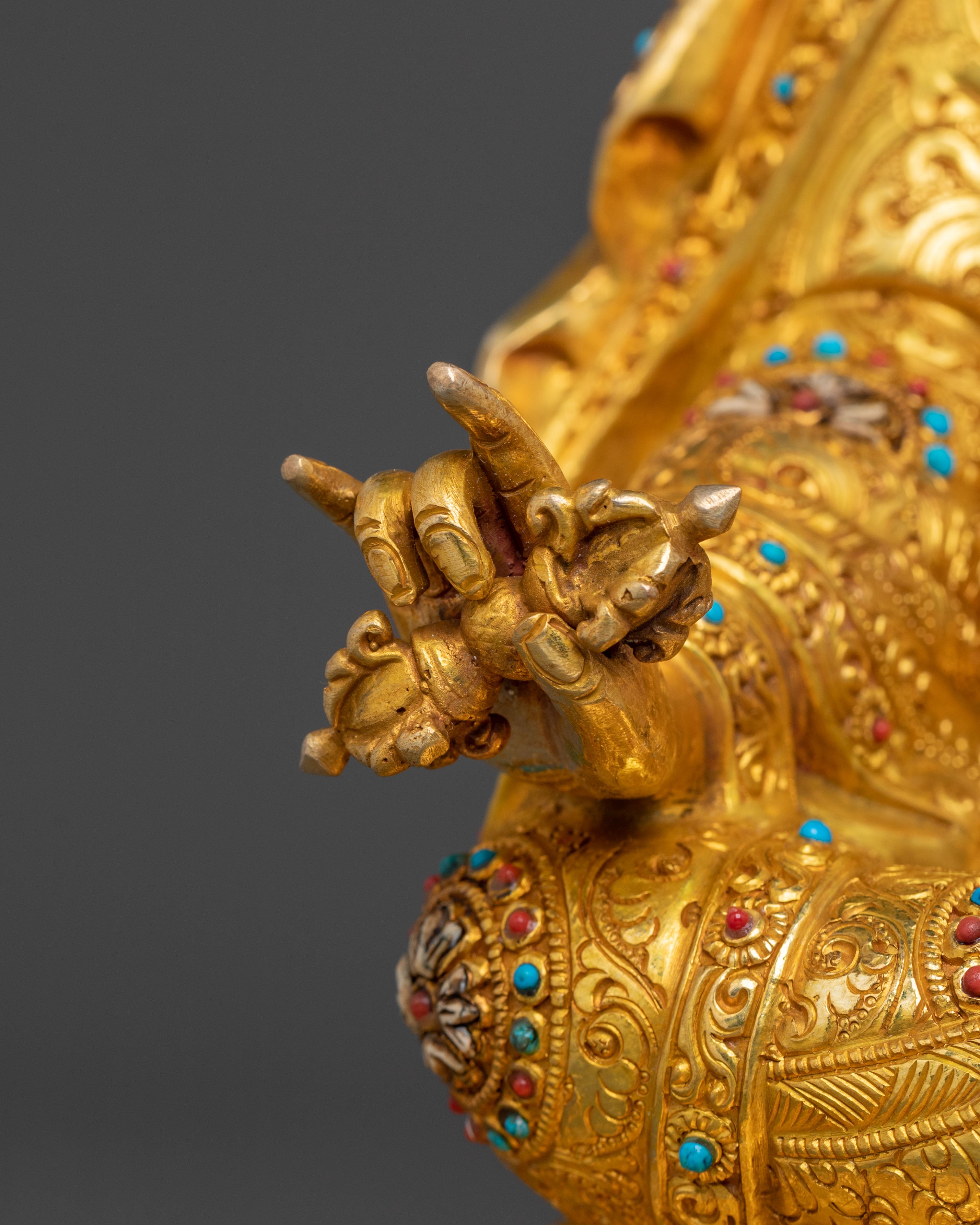 Divine Guru Rinpoche Statue for Spiritual Transformation