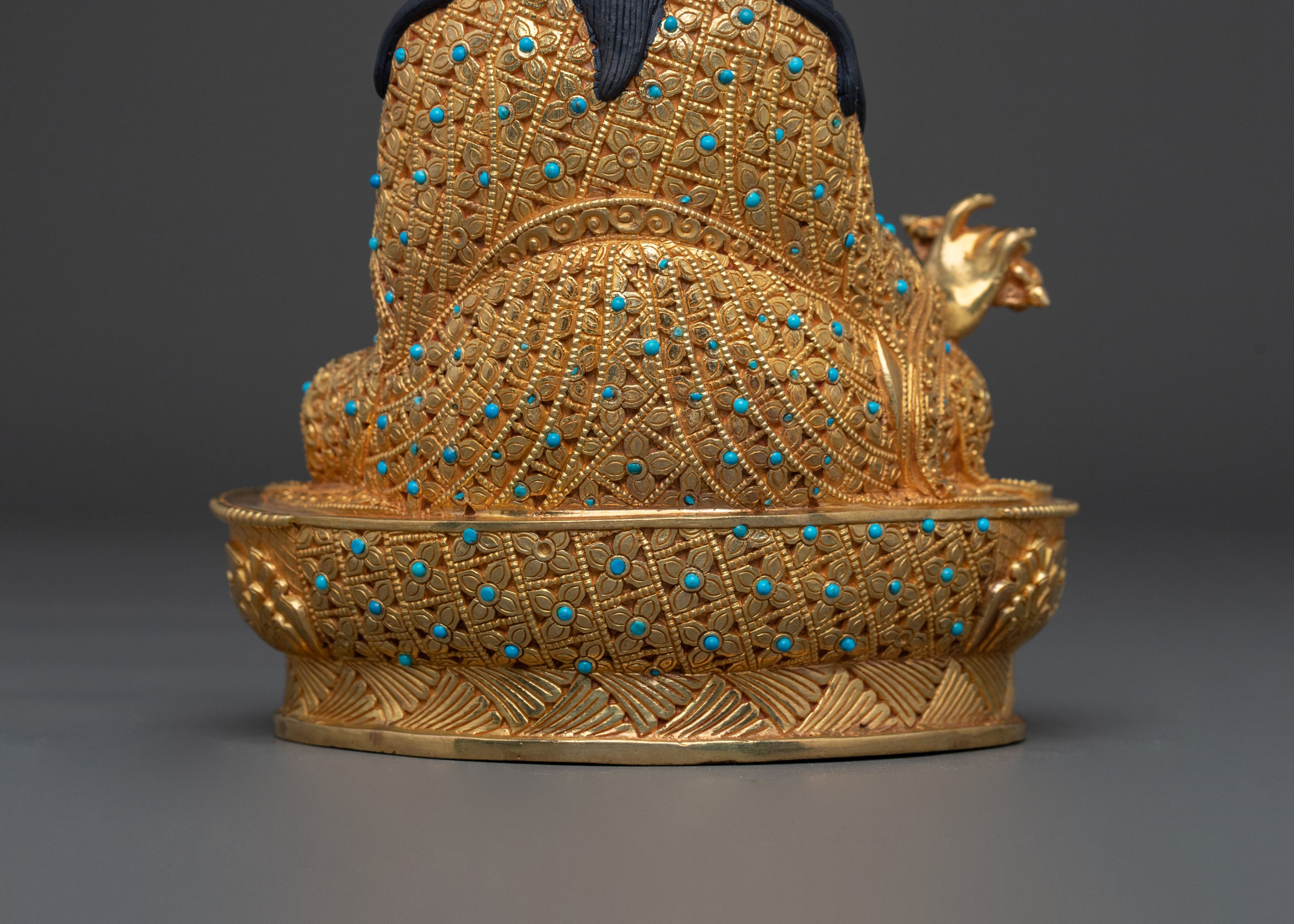 Guru Rinpoche Statue | Symbol of Enlightenment