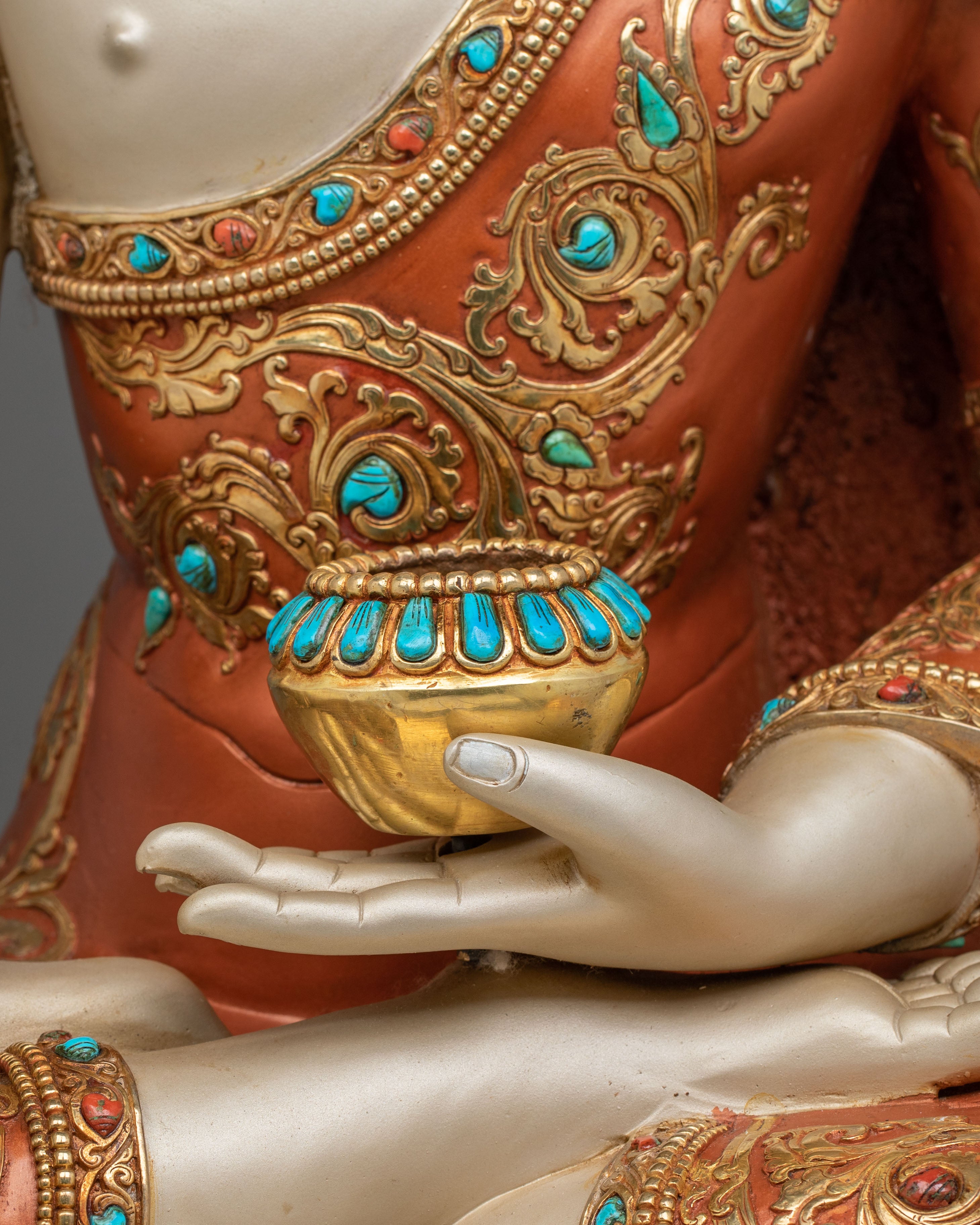 Shakyamuni Buddha Statue: Founder of Dharma