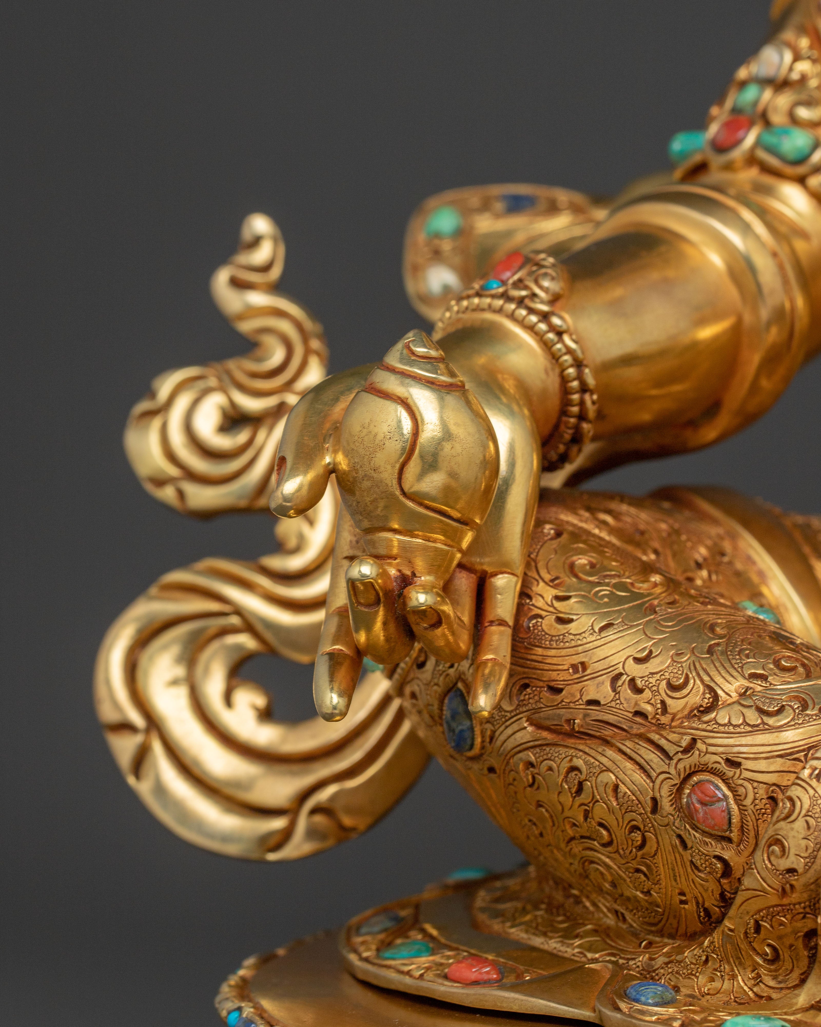 Dzambhala Statue The Embodiment of Wealth