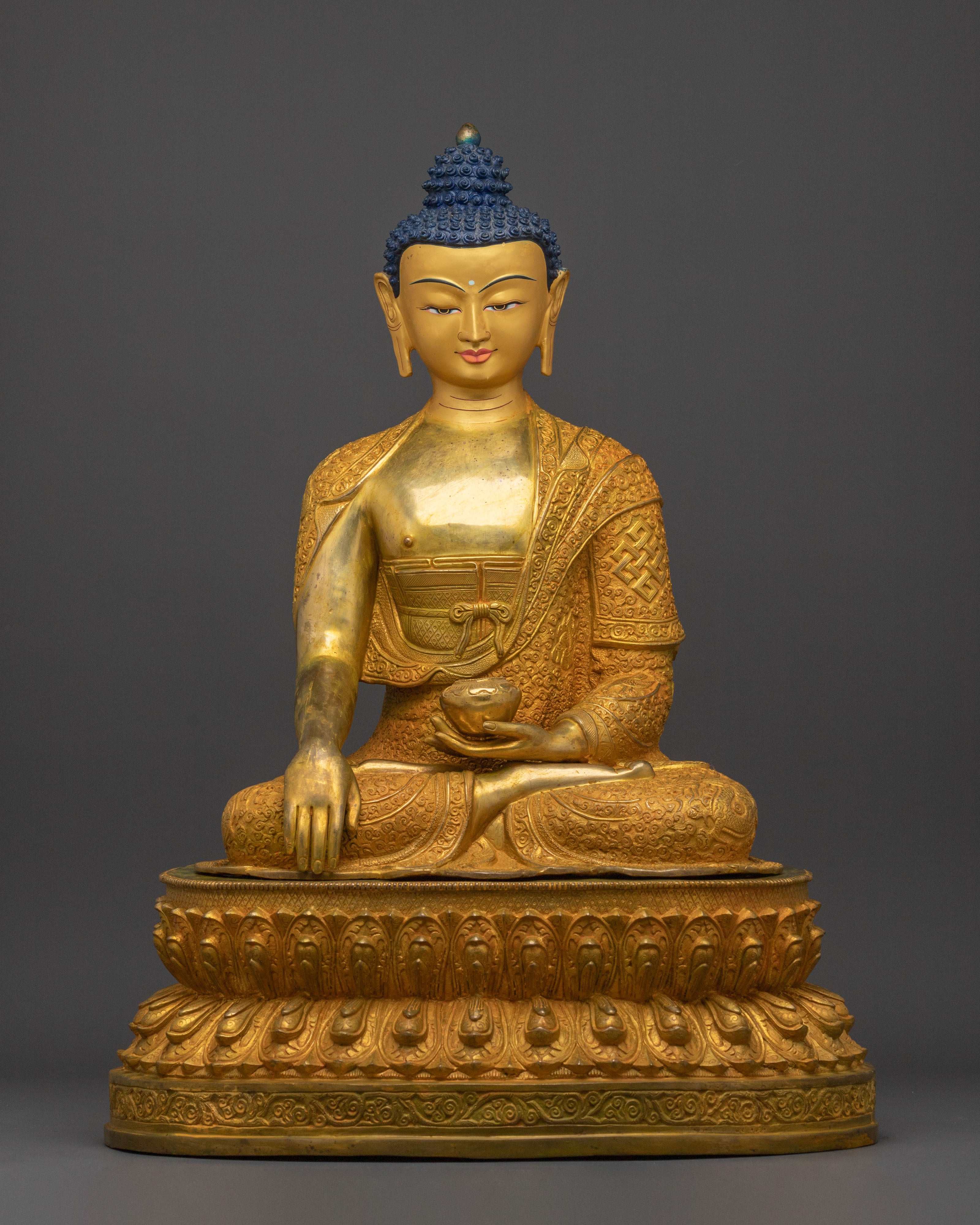 Shakyamuni Buddha Statue