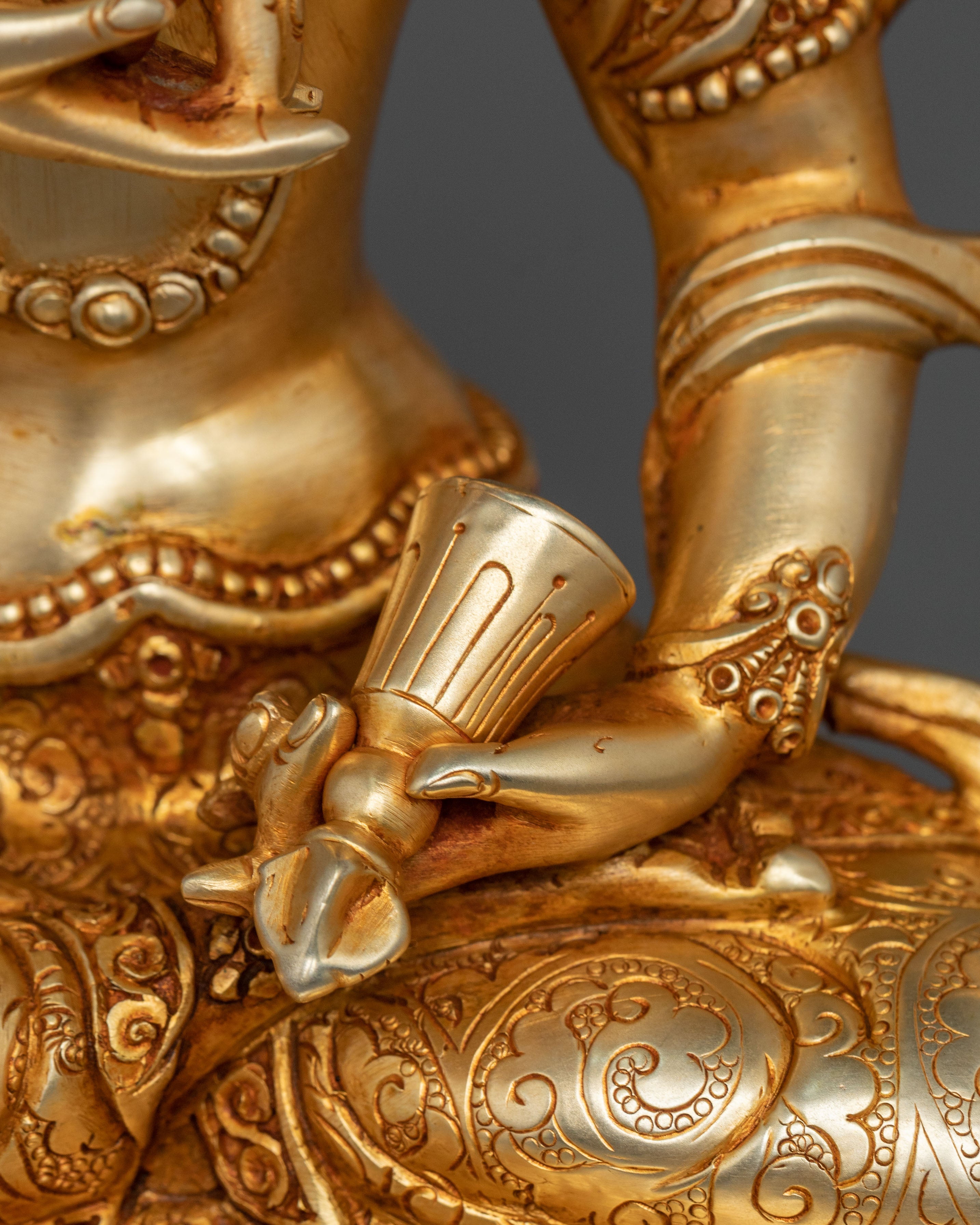 Vajrasattva Statue | 24K Gold Gilded Sacred Figurine