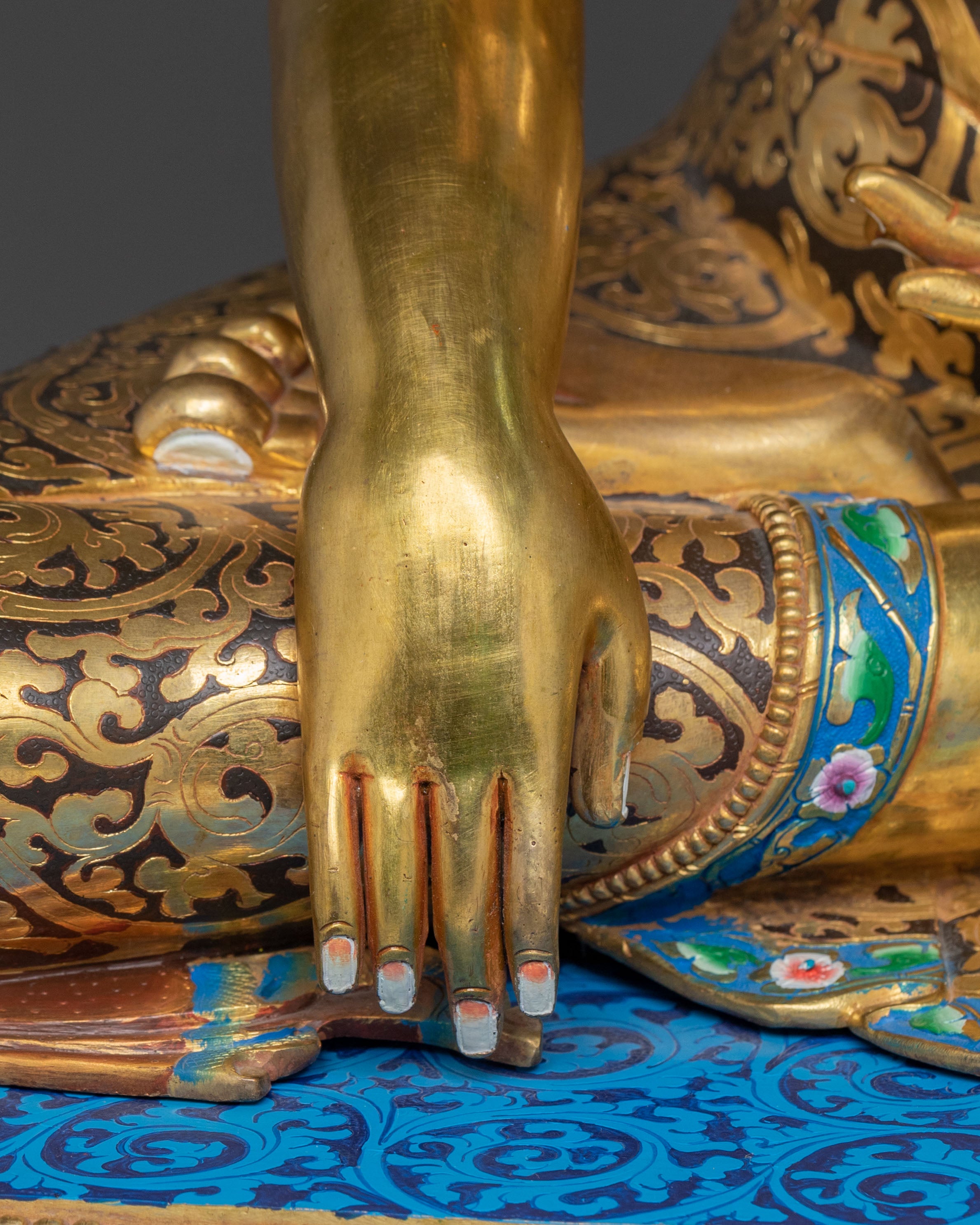 Shakyamuni Buddha Sacred Statue on Throne | Home Decor