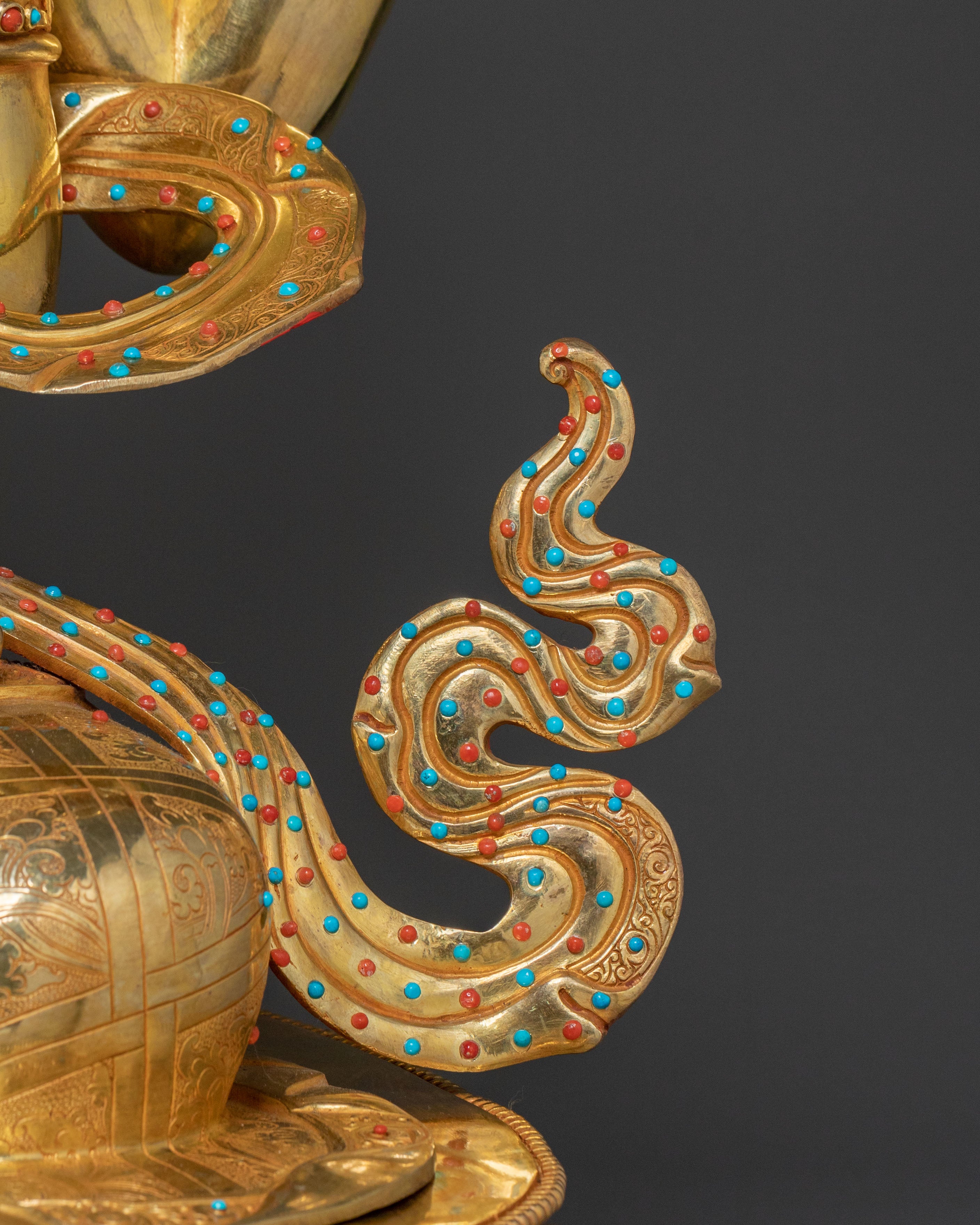 Chenrezig Divine Statue | 24K Gold Gilded Copper Statue