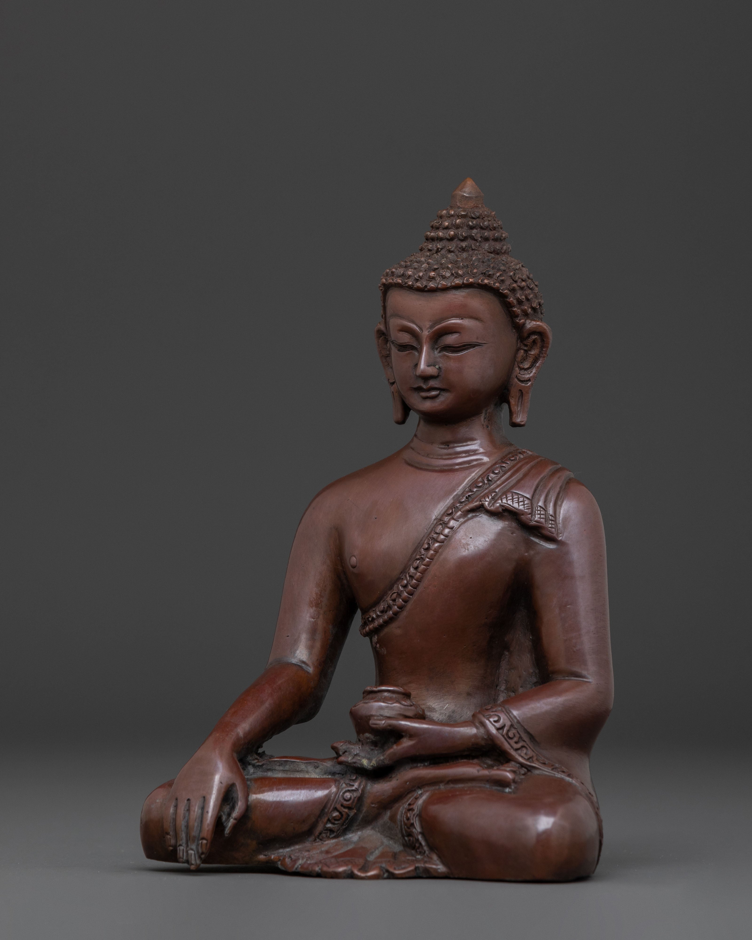 Sacred Shakyamuni Buddha Peaceful Statue