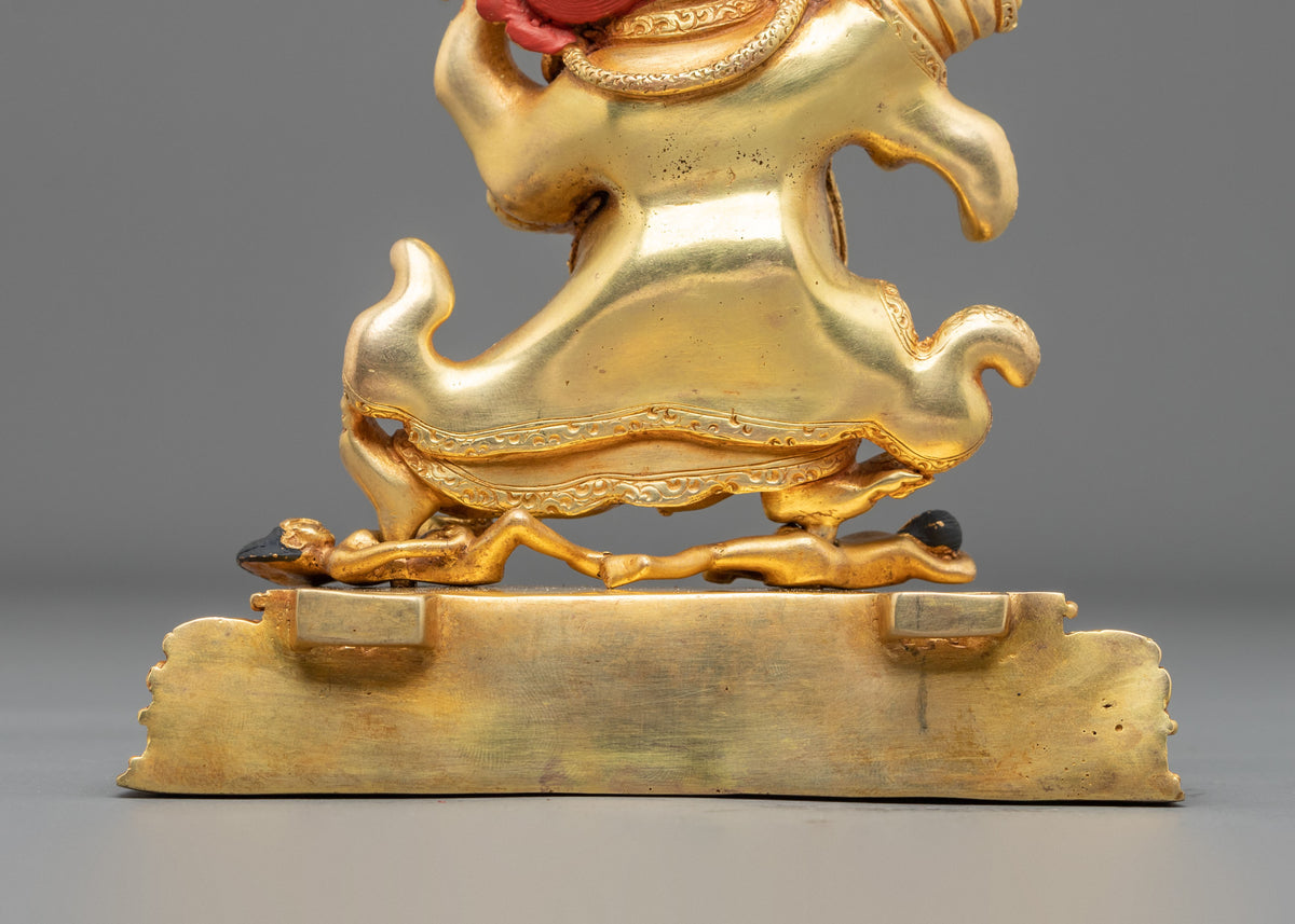 Mahakala Bernakchen Statue | Black-Cloaked Protector