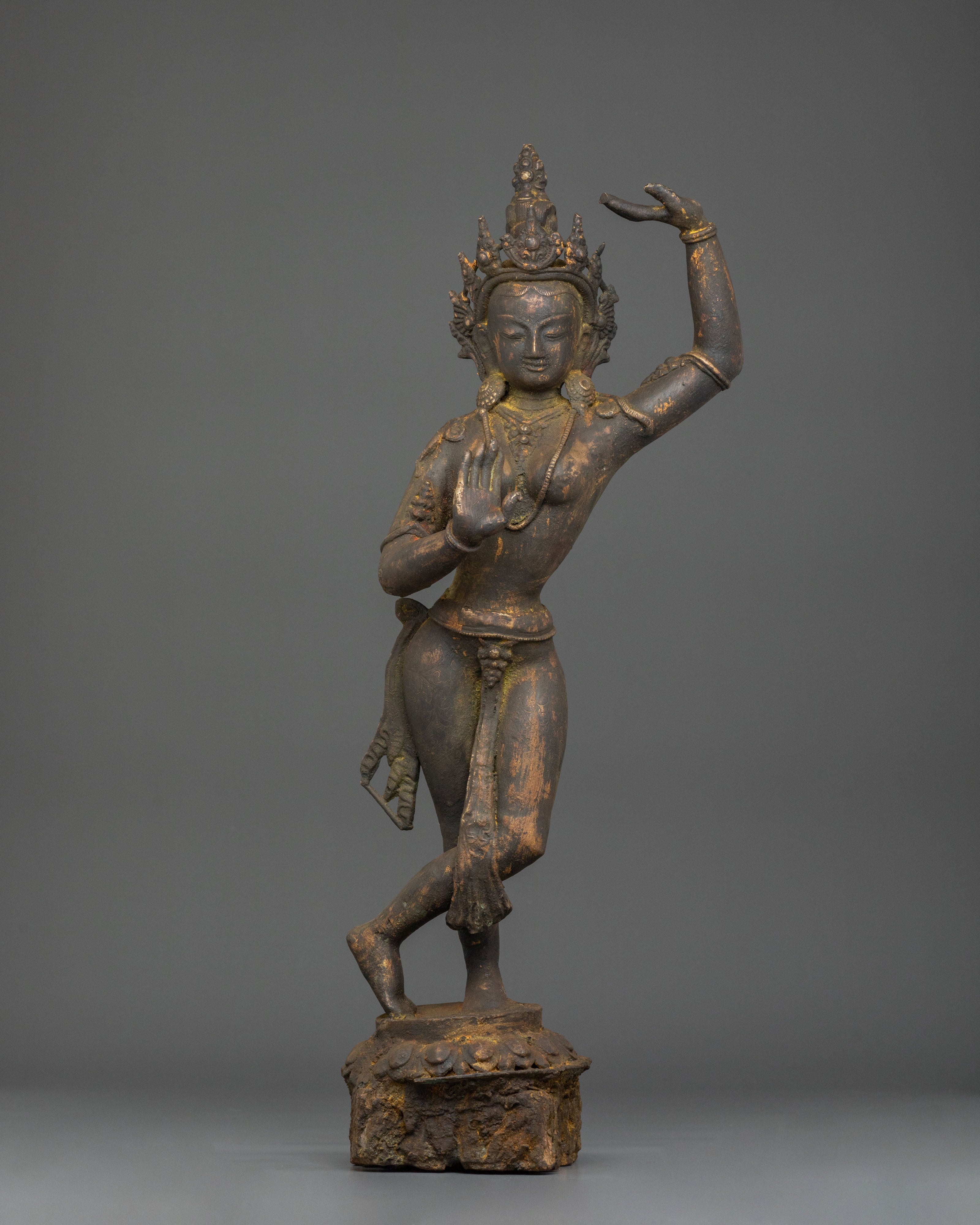 Maya Devi Statue