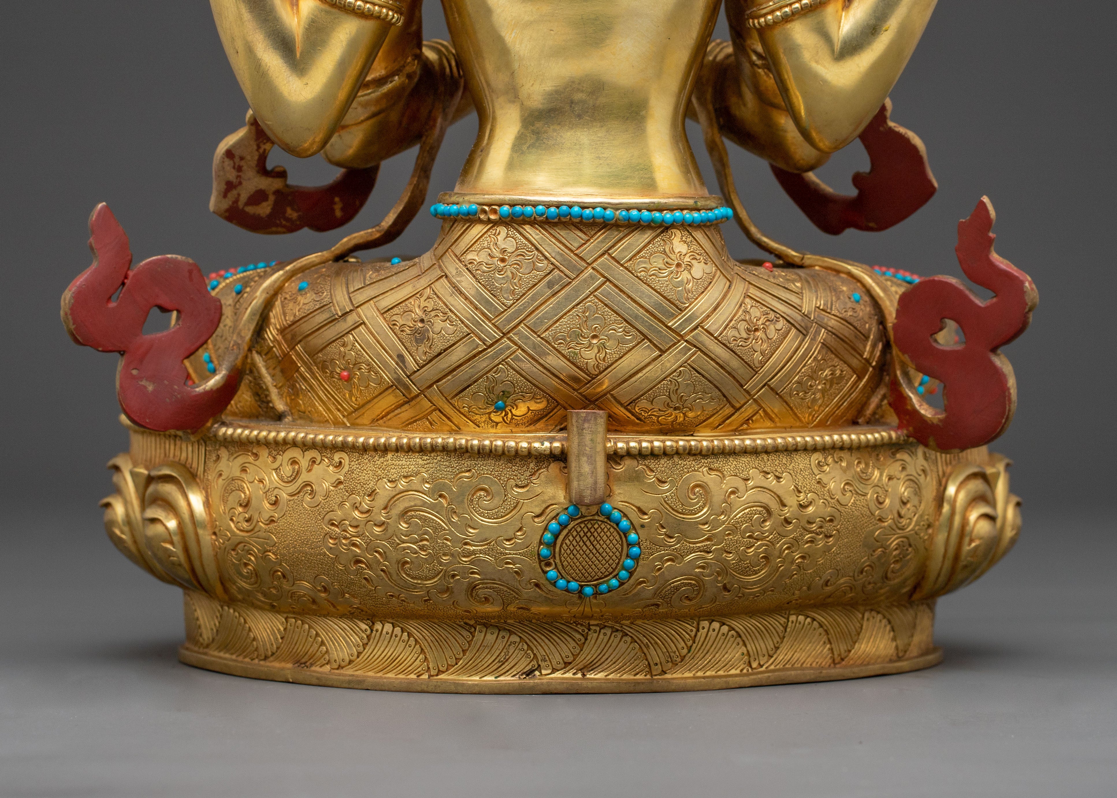 Compassionate Chenrezig Buddha Statue | Gold-Gilded Serenity