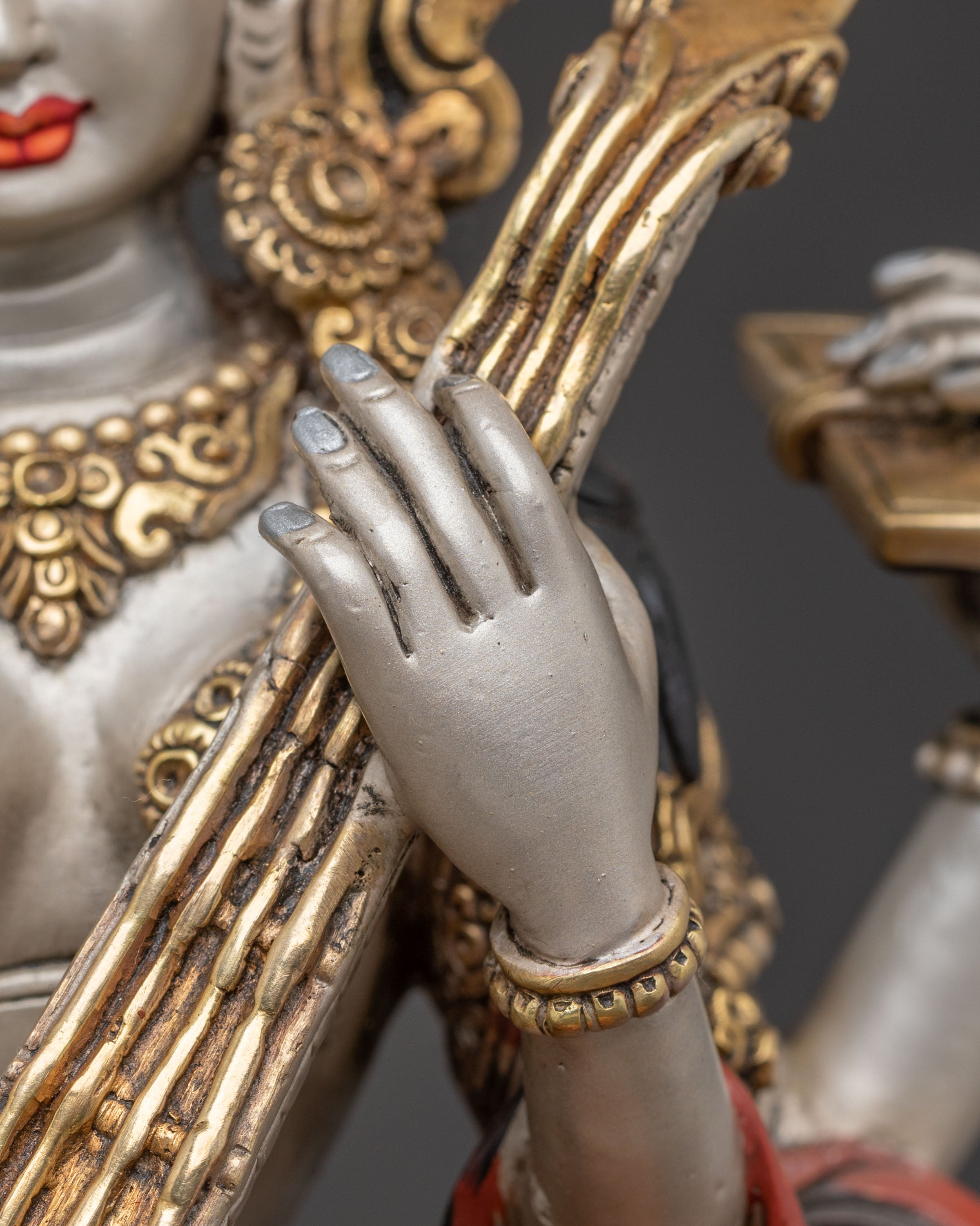 Goddess Saraswati Statue on Throne | Knowledge Icon