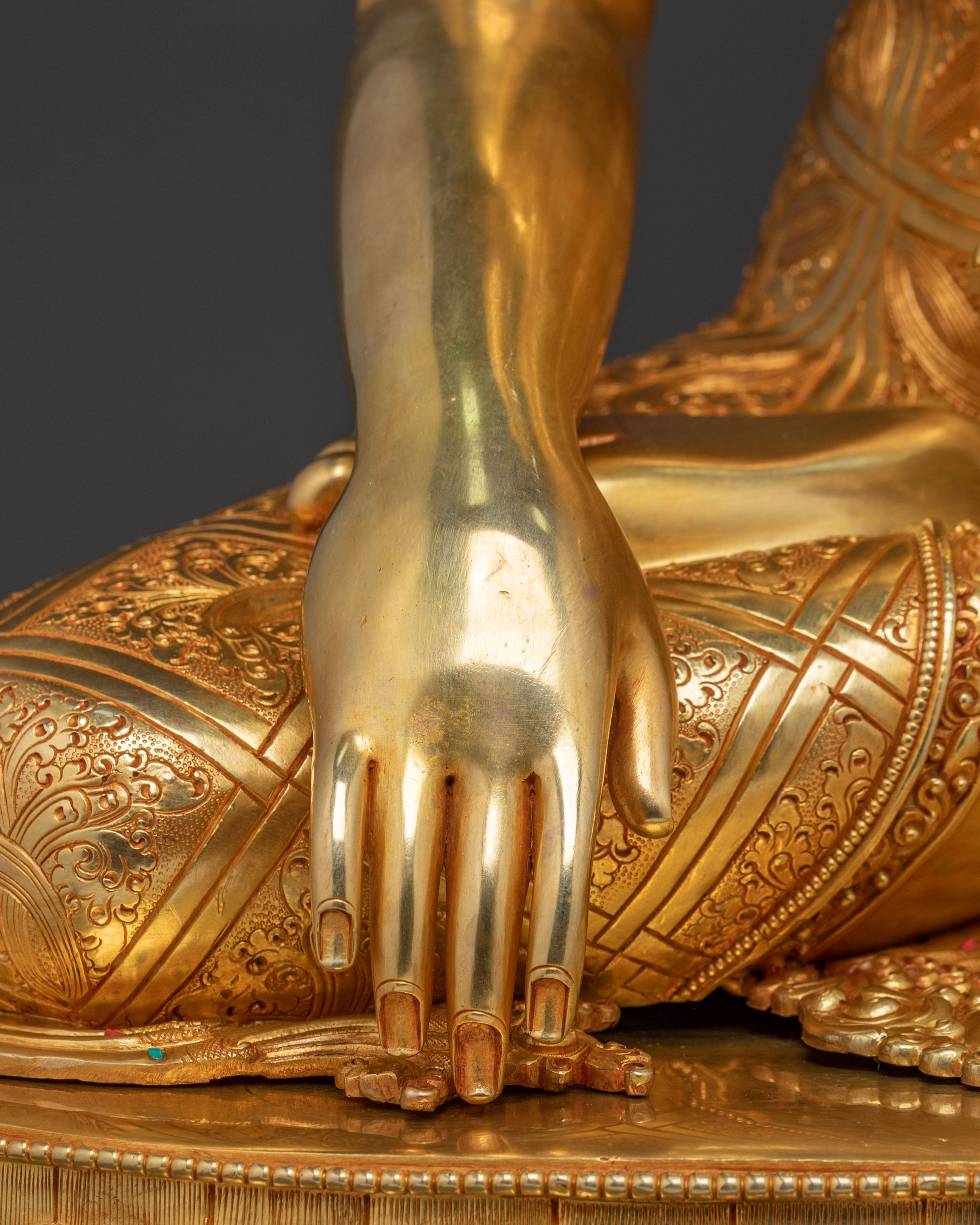 Handcrafted Shakyamuni Buddha Altar Decor Statue