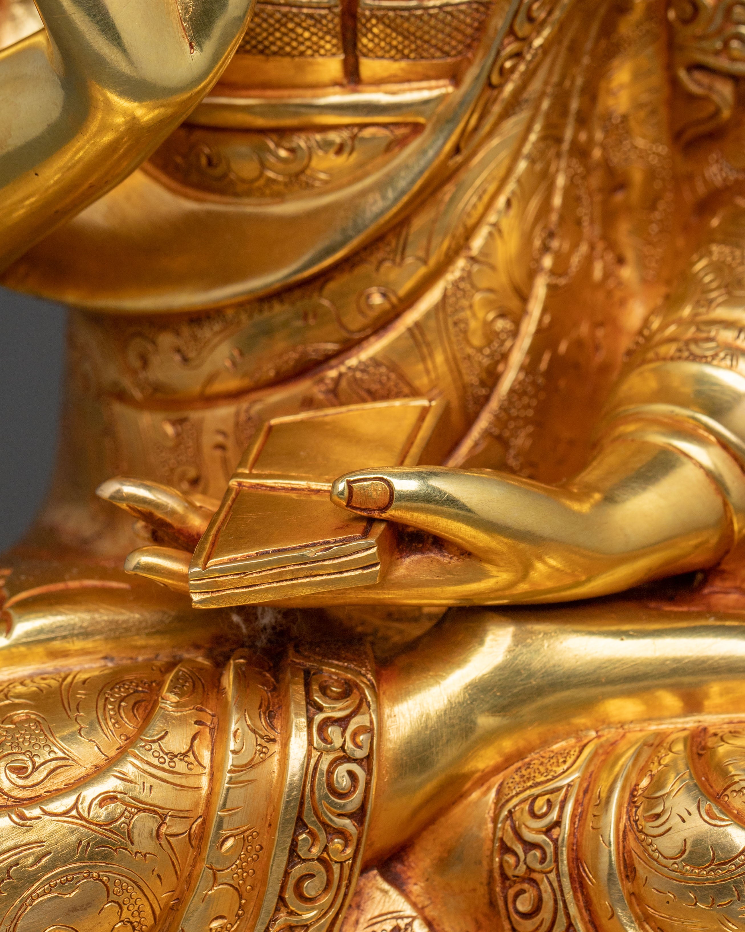 Tsongkhapa Disciples Meditating Statue | Spiritual Protection