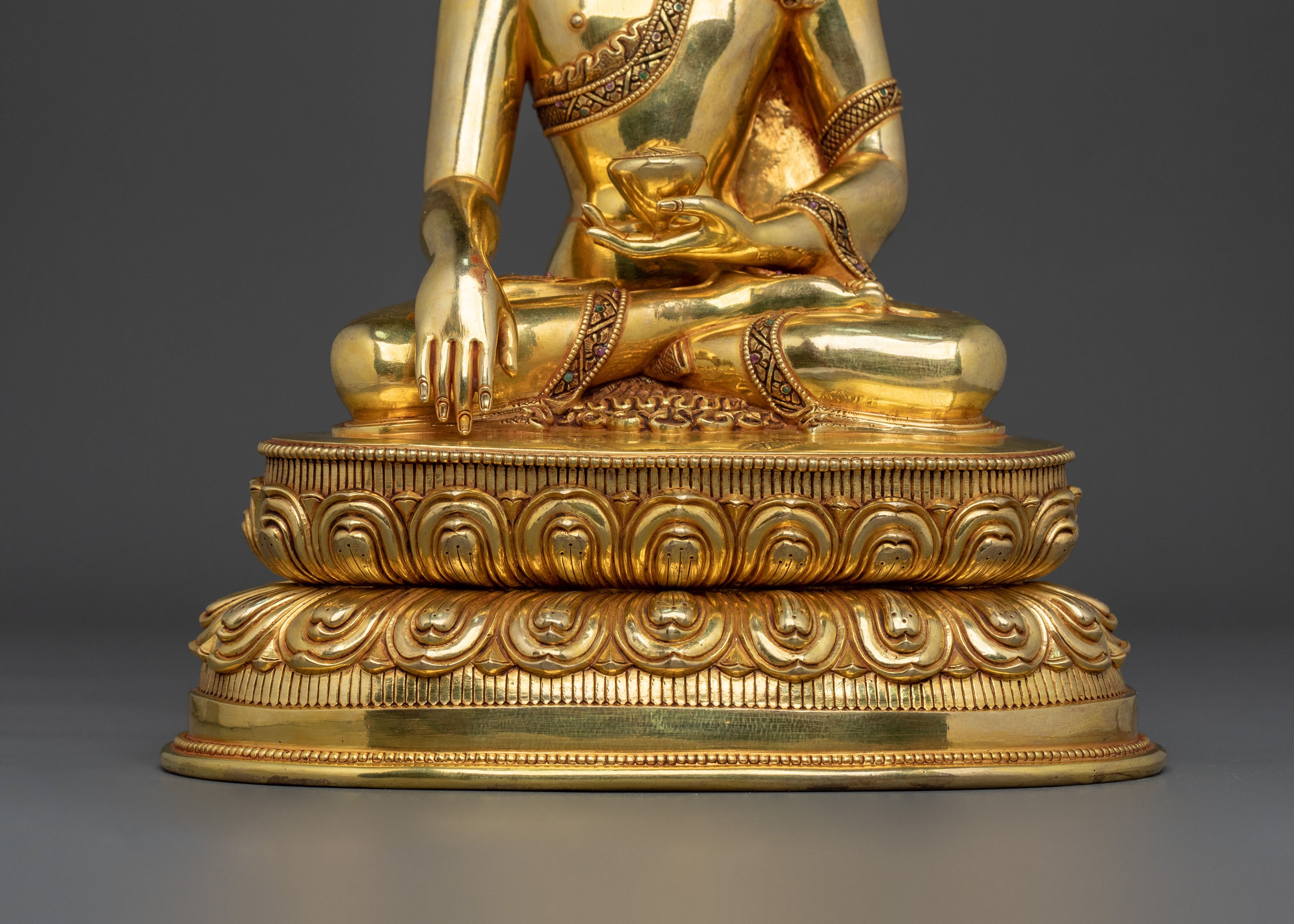 Shakyamuni Buddha Sacred Statue | Home Decor