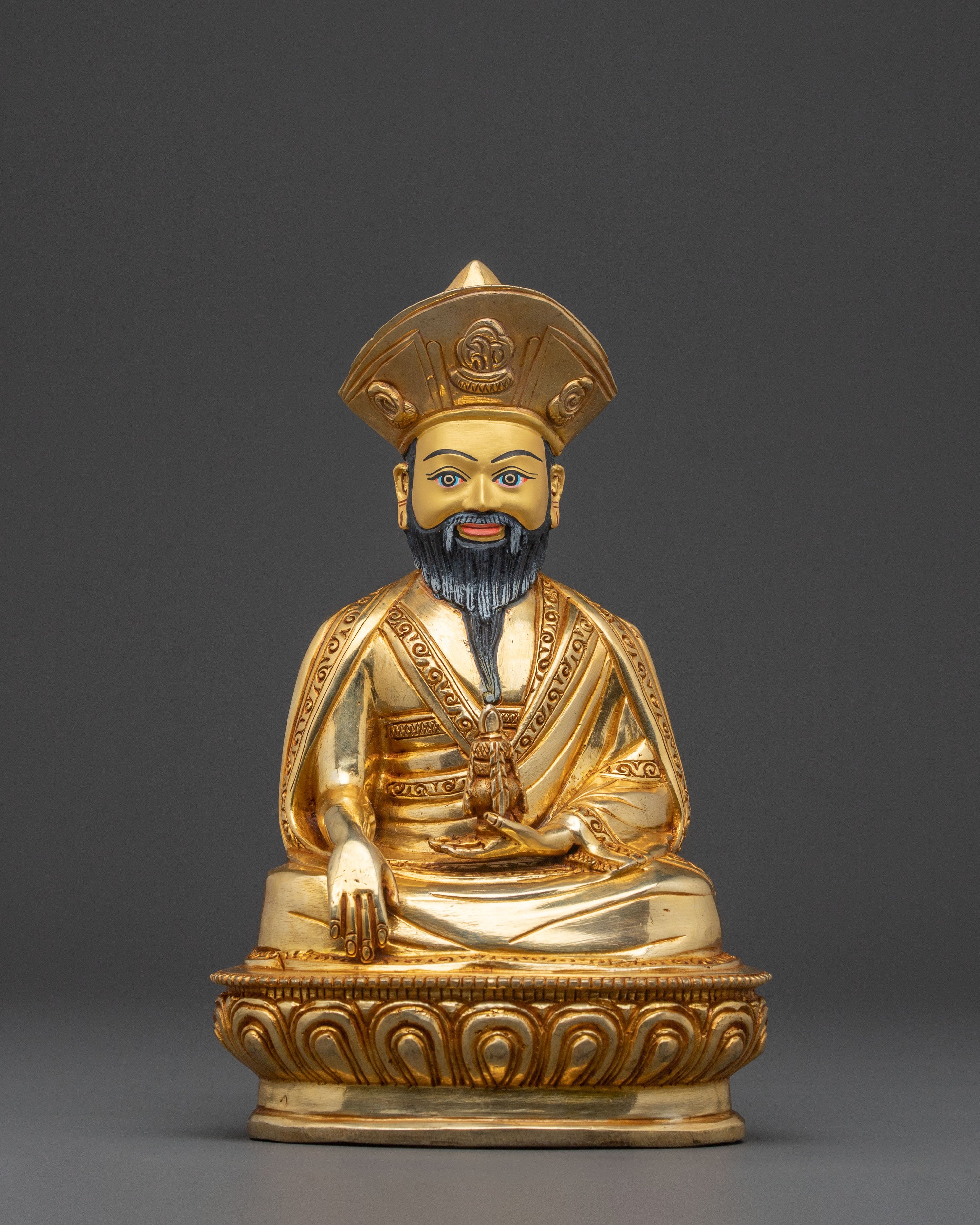 Divine Guru Shapdum Statue