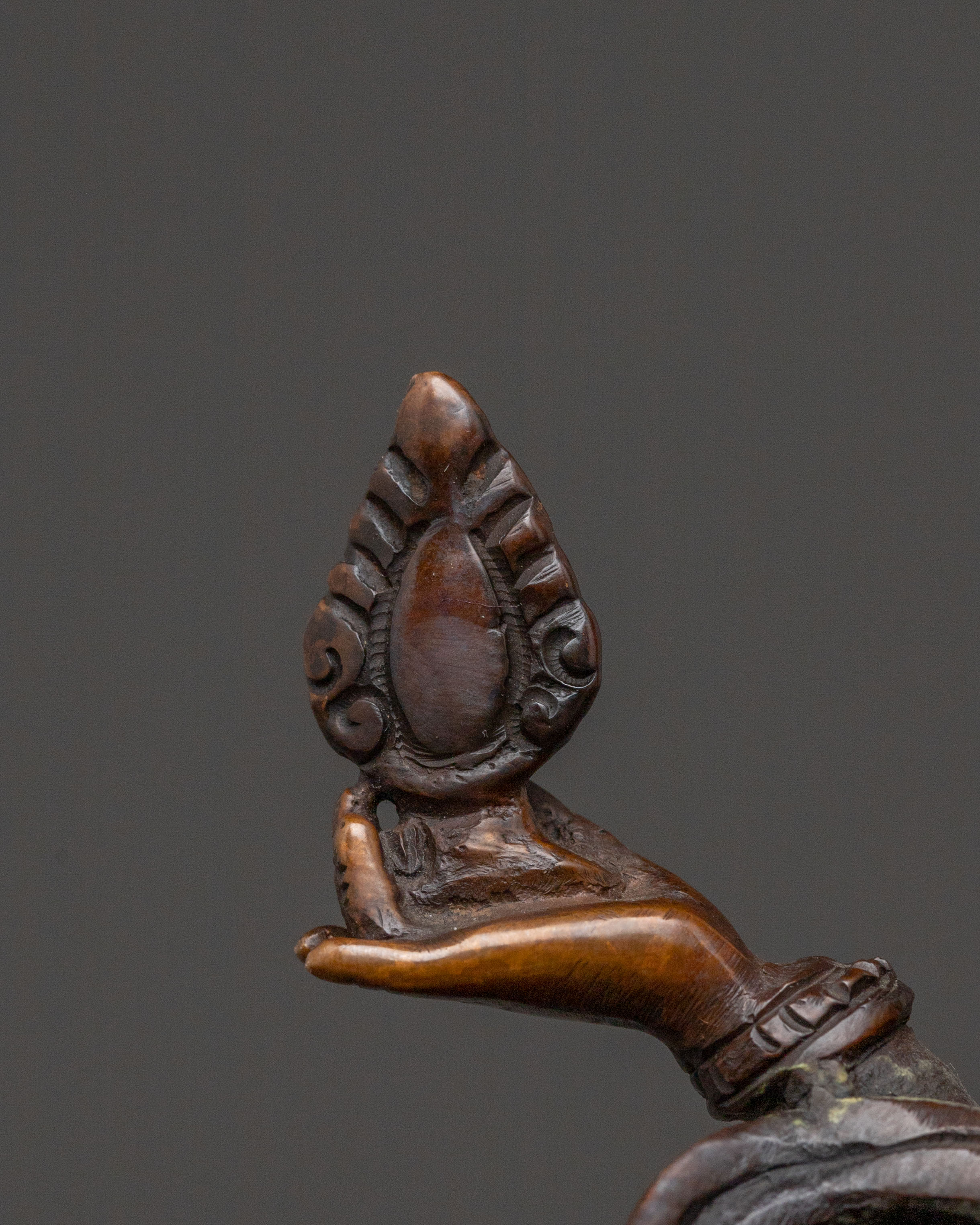 Goddess Laxmi Spiritual Statue – Oxidized Copper Masterpiece