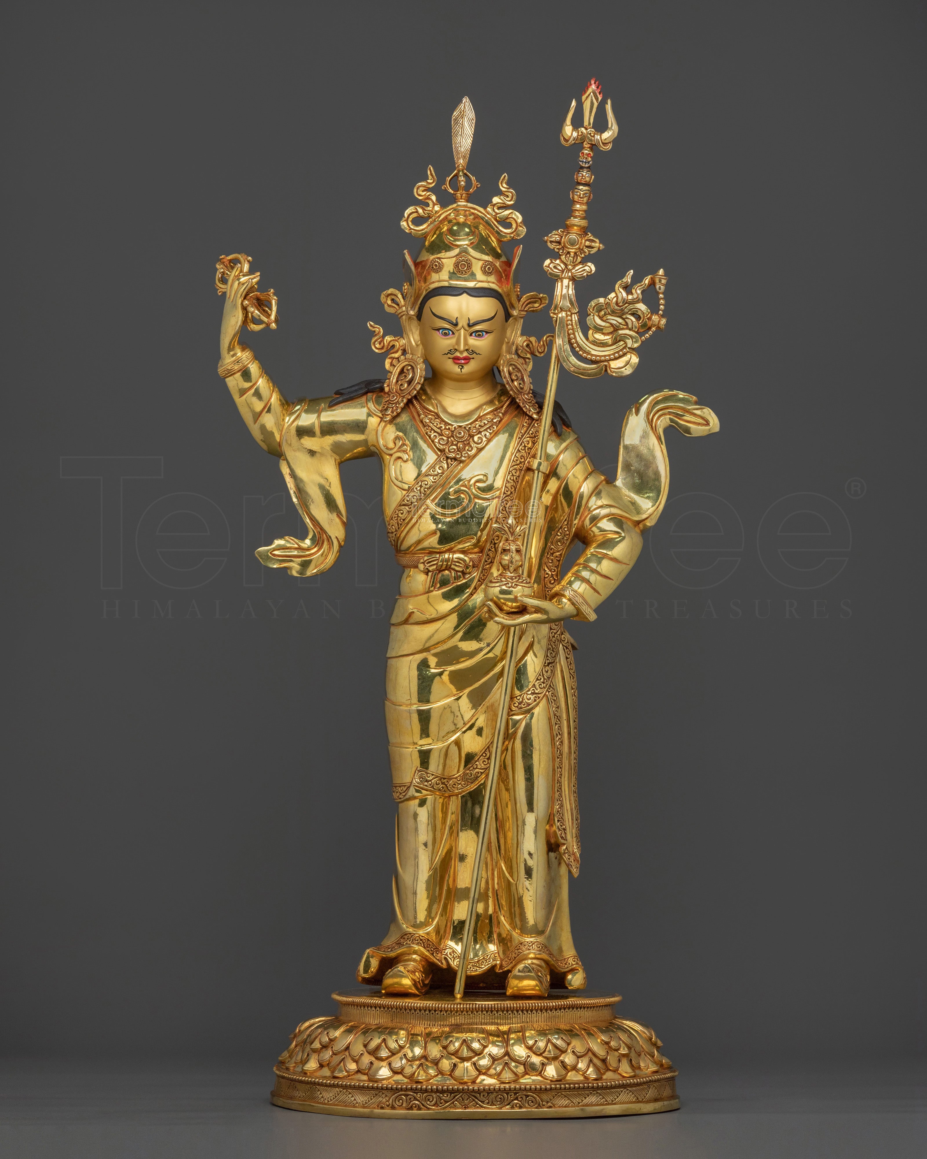 Standing Guru Rinpoche Statue