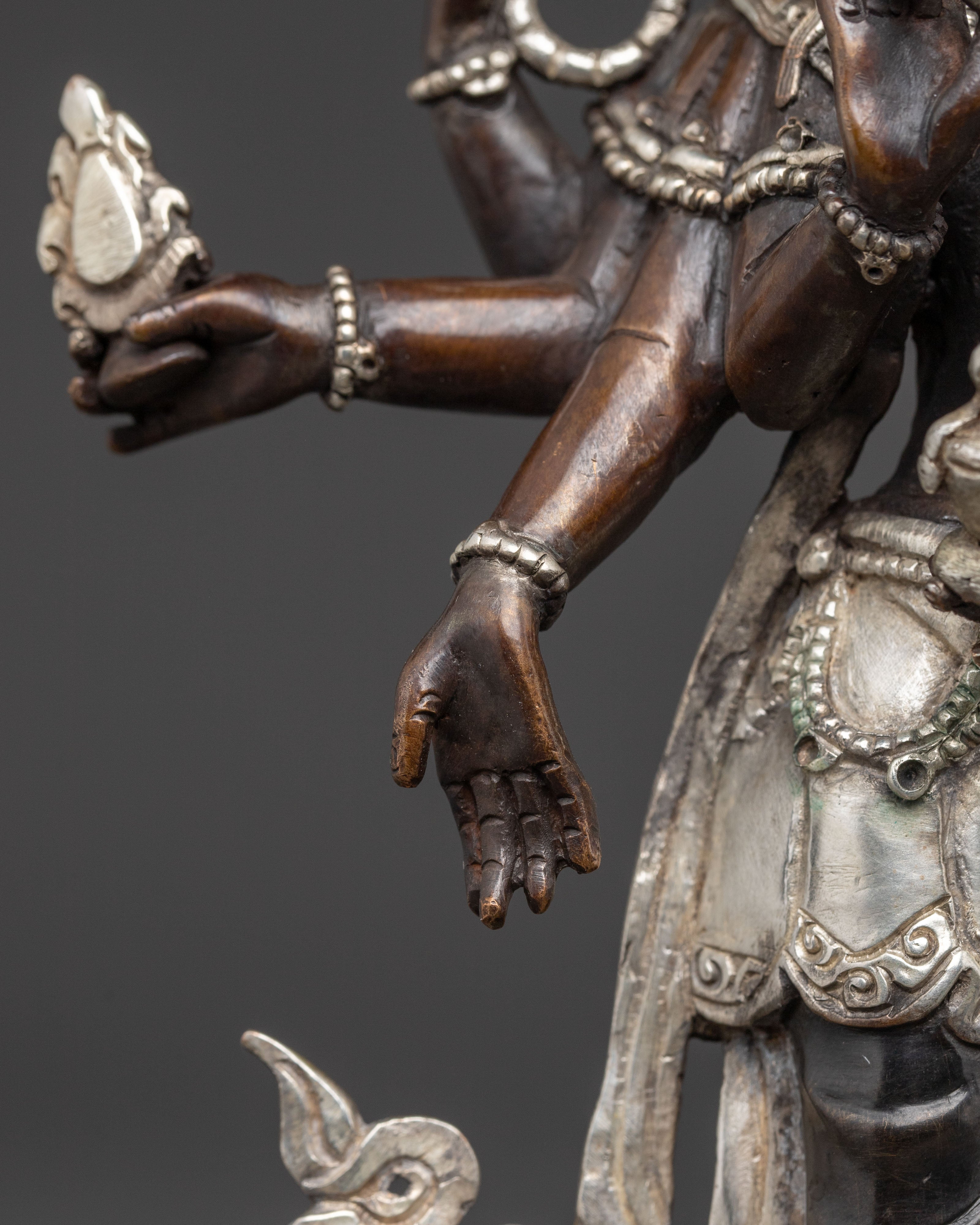 Traditional Oxidized Copper Body Statue of Lokeshwor | Lord of Compassion