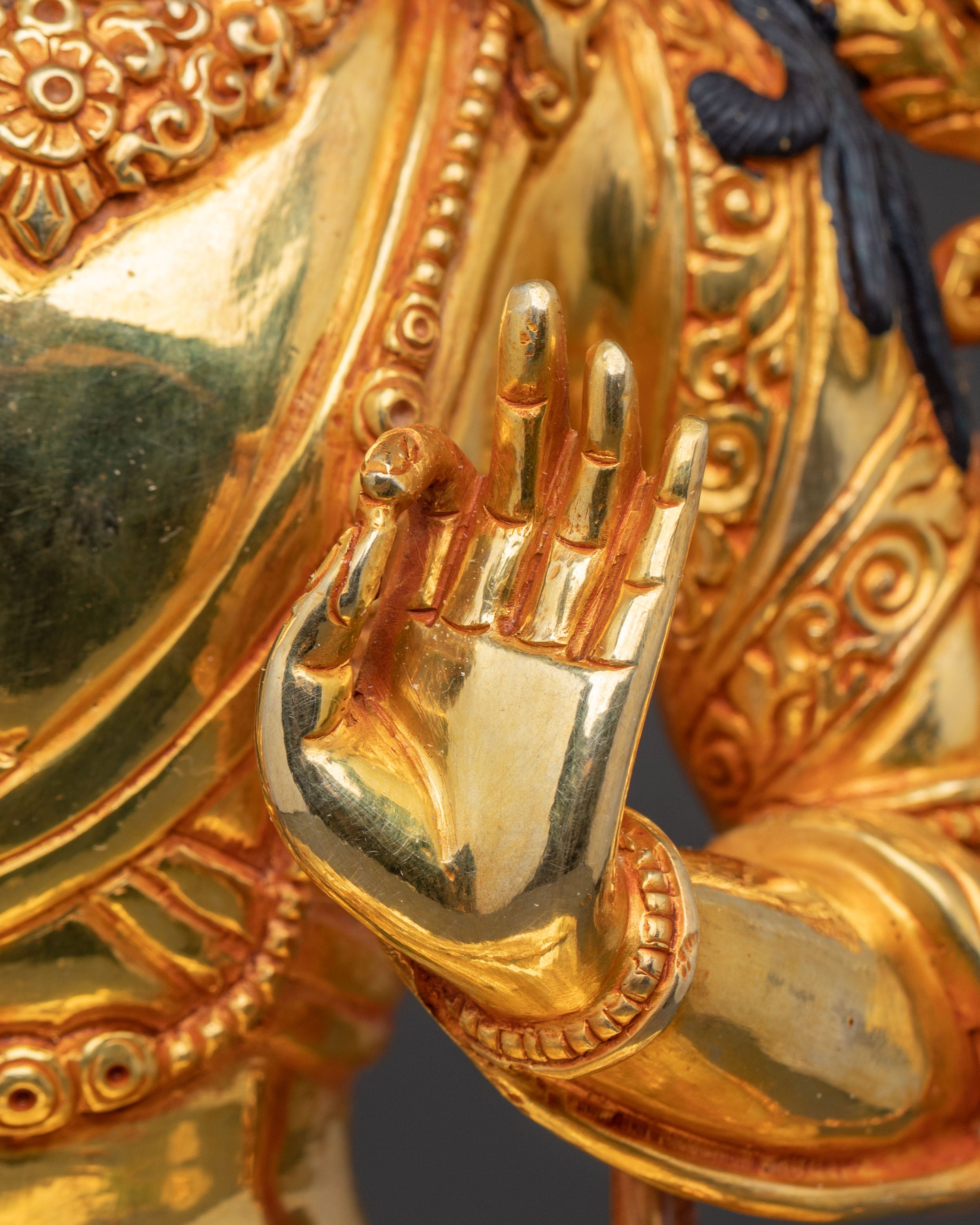 Manjushri Tibetan Bodhisattva Statue – Gentle Glory