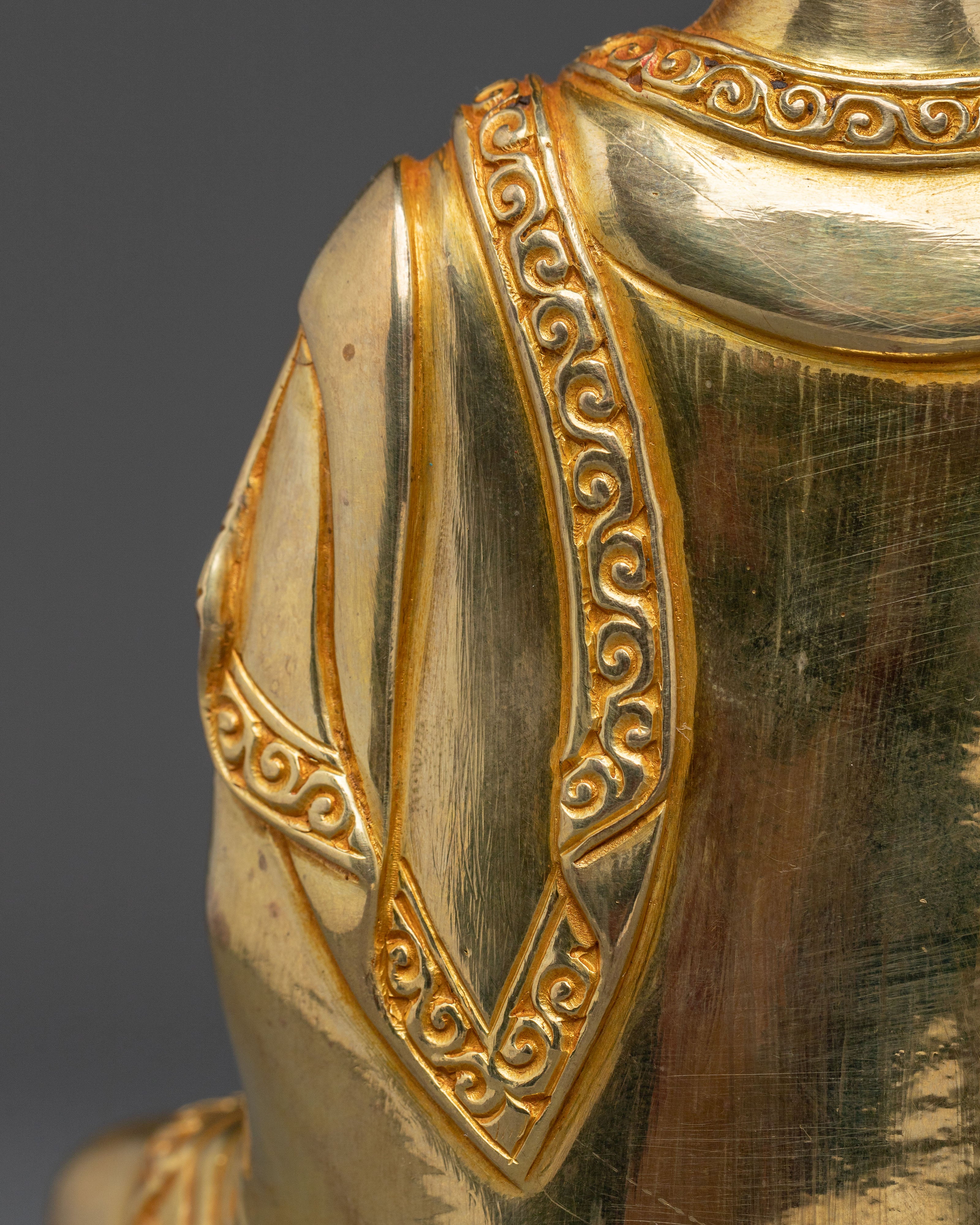 Shakyamuni Buddha: Sacred Buddhist Figurine