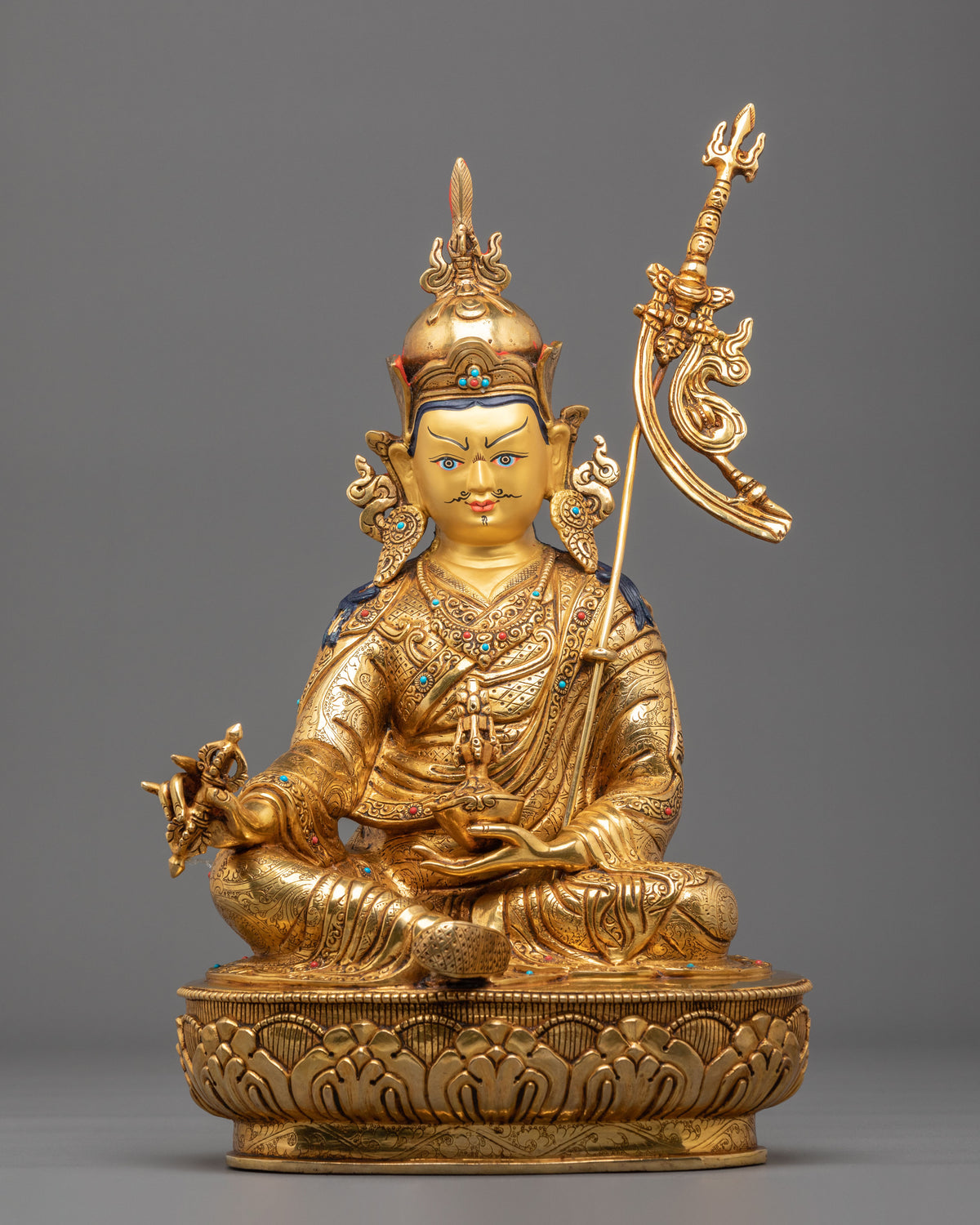 Guru Rinpoche Statue