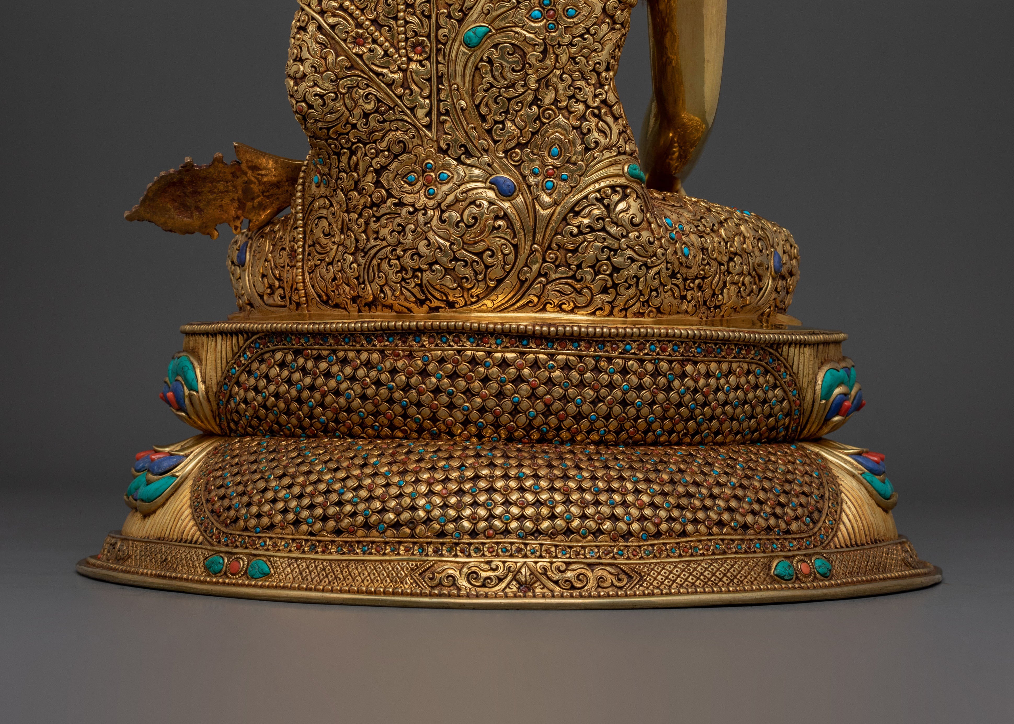 Sugata Shakyamuni Statue | Symbol of Enlightenment
