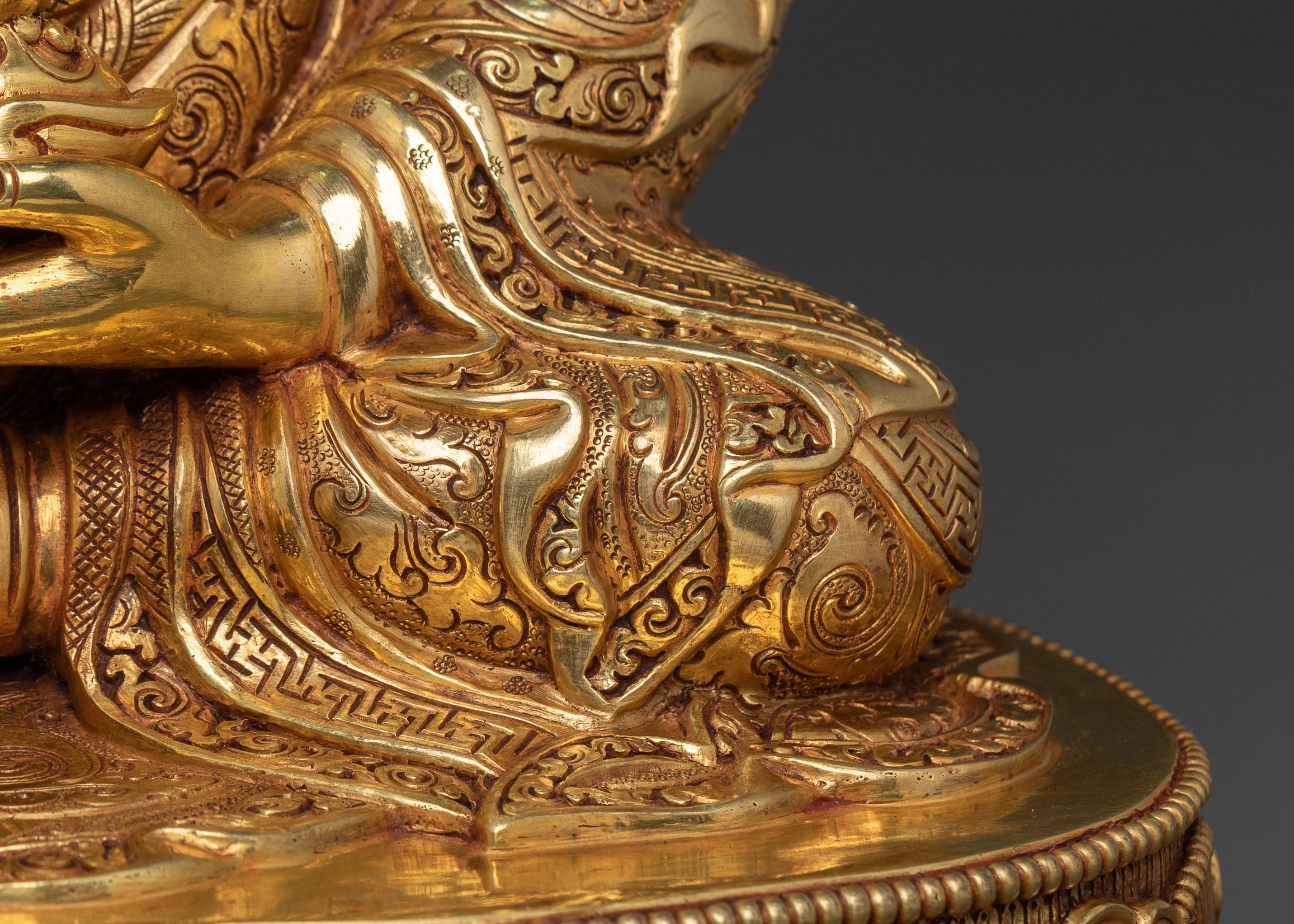 Lotus Born Guru Rinpoche Figure | Home Decor