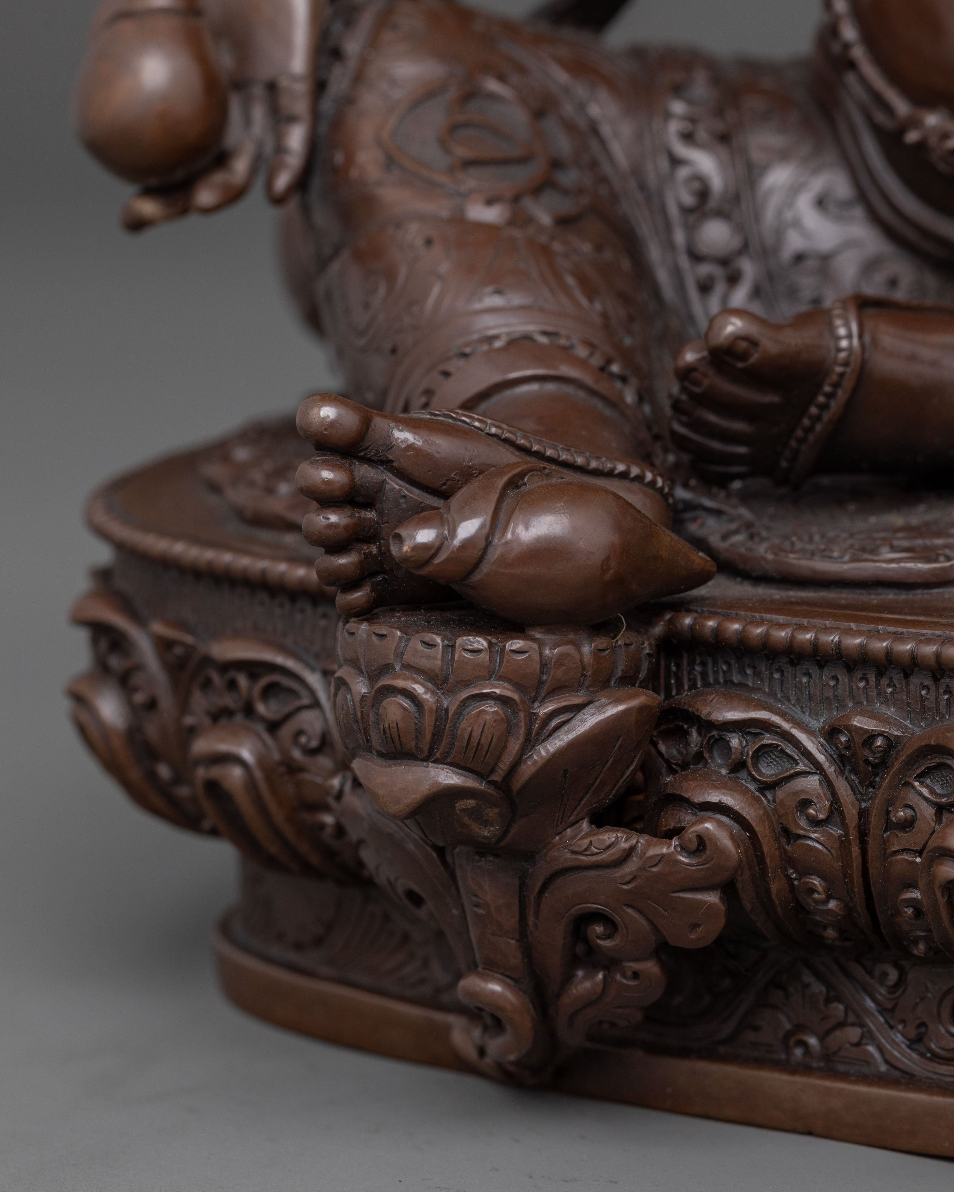 God of Wealth: Dzambhala | Tibetan Figurine