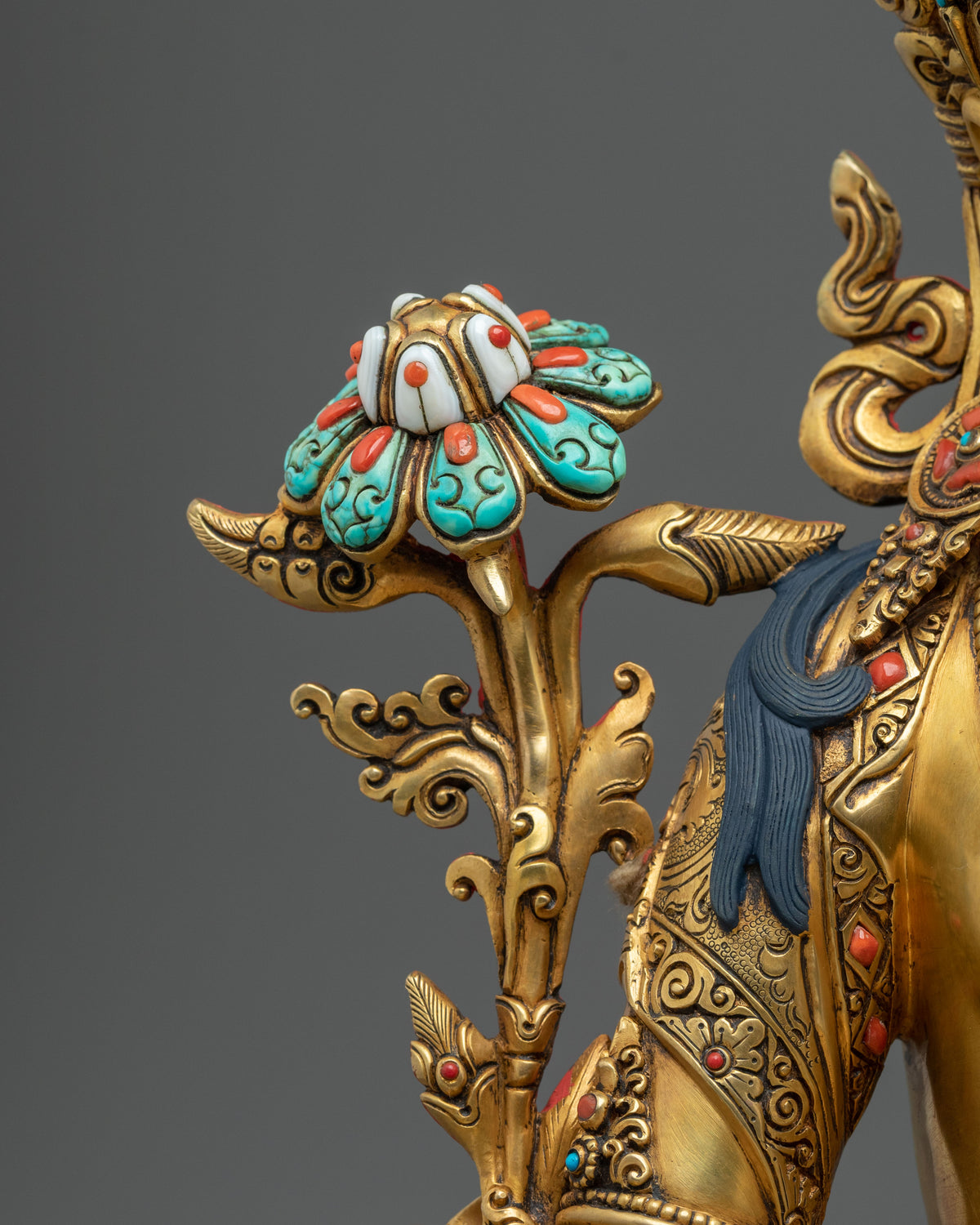 Seven Eyed Deity White Tara Sculpture | Symbol of Healing and Longevity