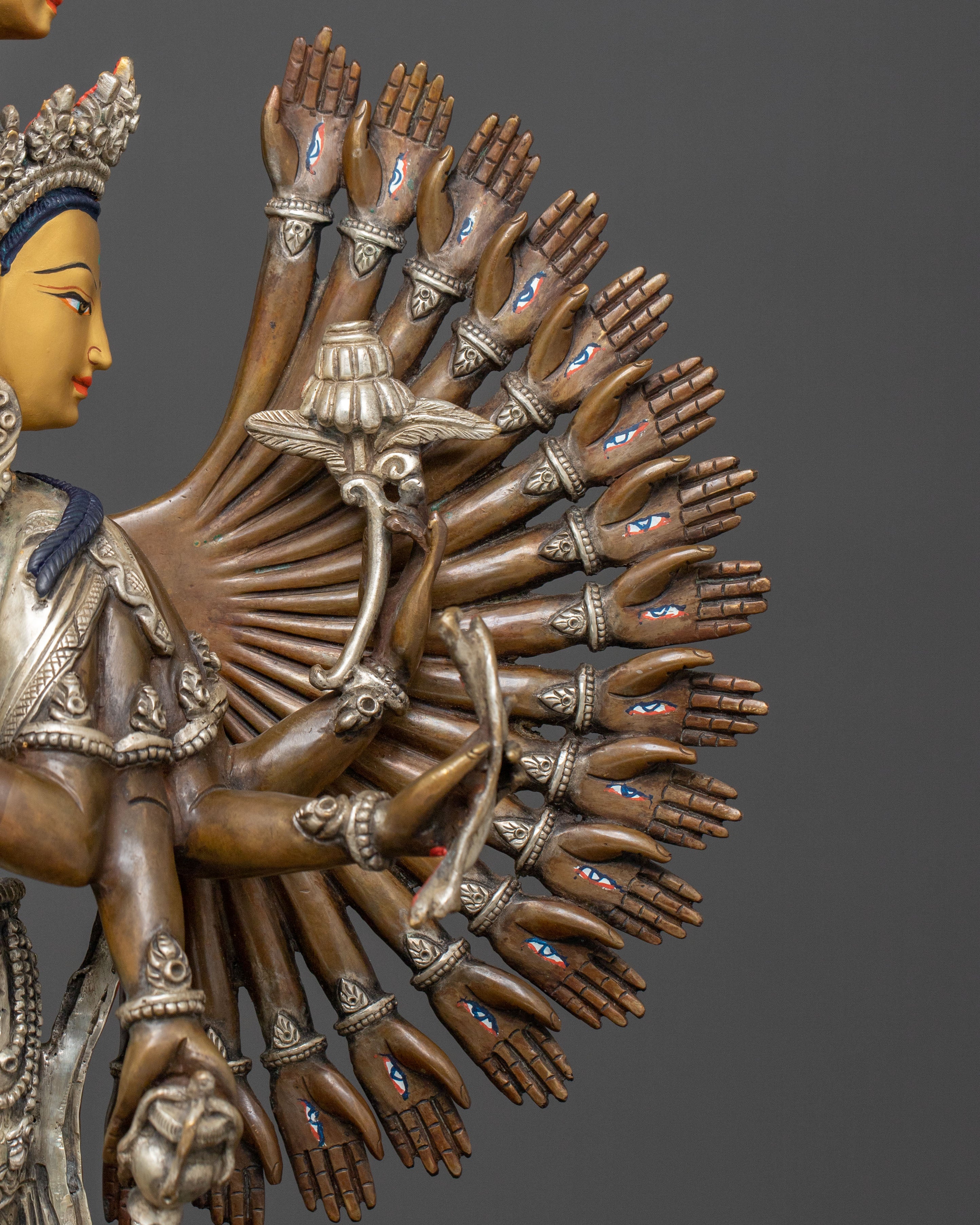 1000 Armed Chenrezig Sculpture | Bodhisattva of Compassion